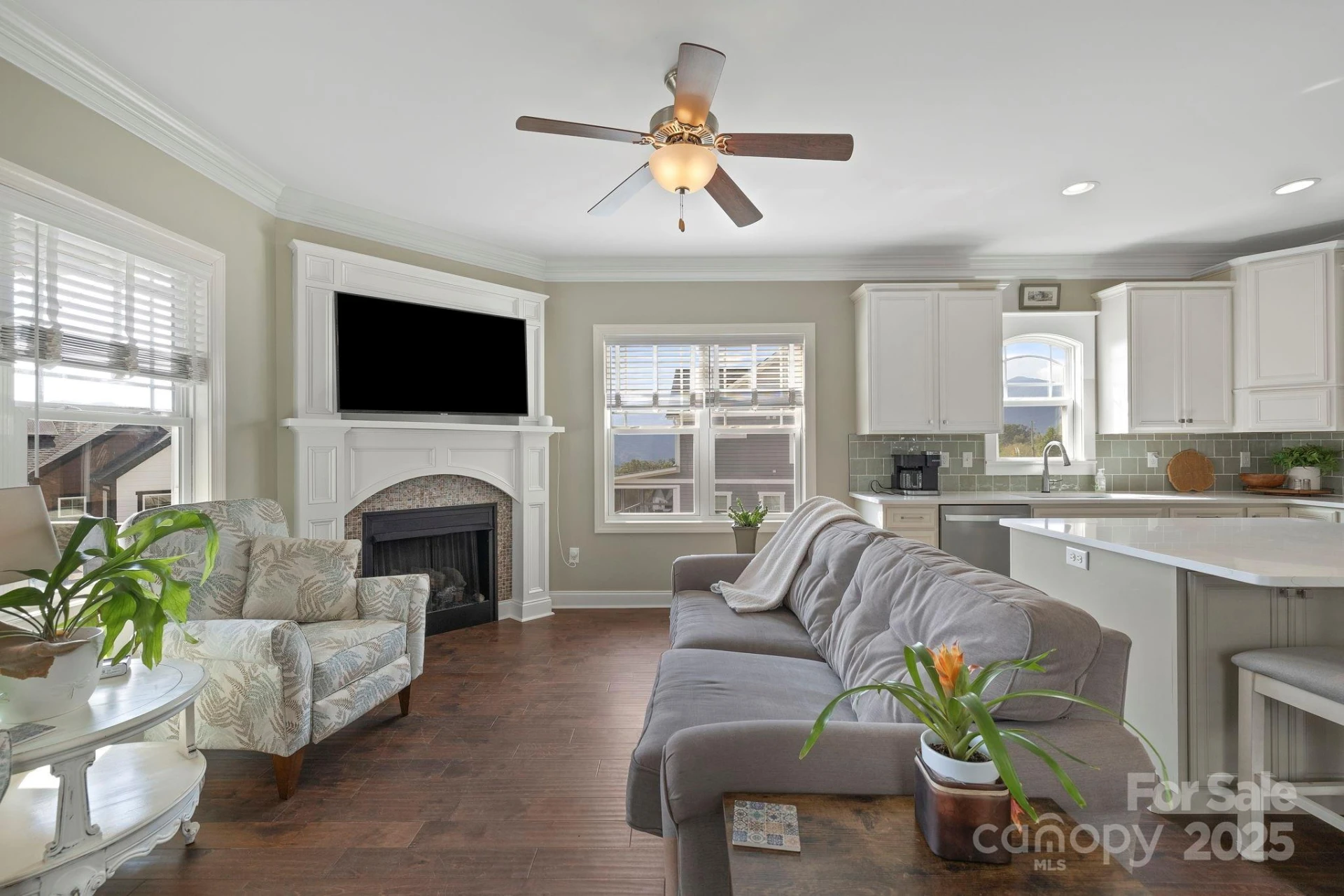 70 Tudor Way - Photo 5