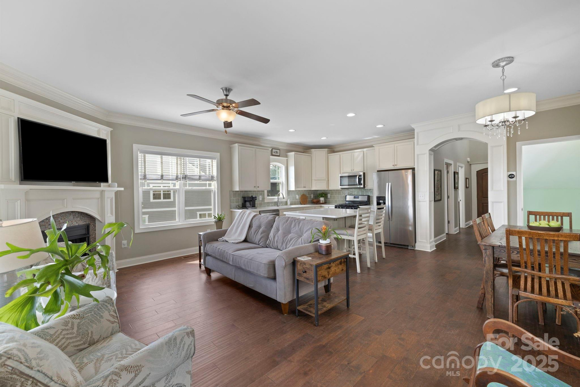 70 Tudor Way - Photo 9