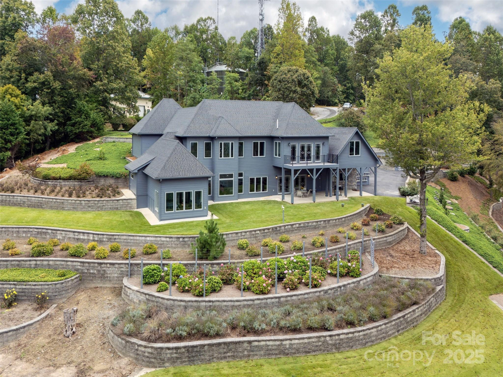 161 Birchwood Drive - Photo 3