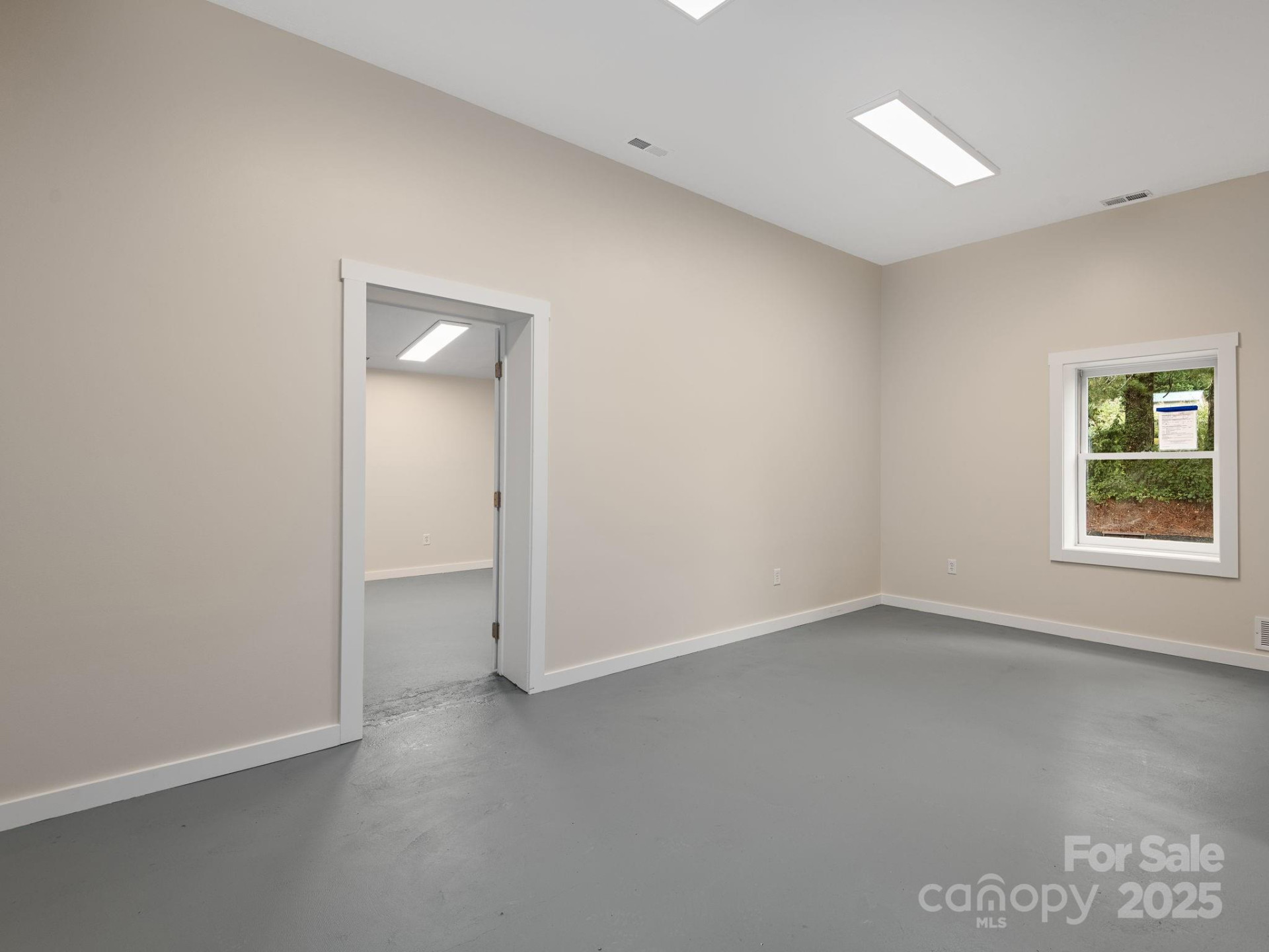 732 Jonesborough Street - Photo 6