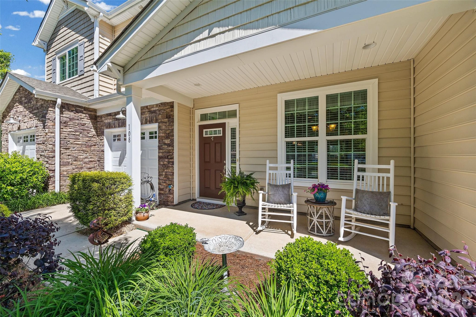 108 Park View Drive - Photo 2