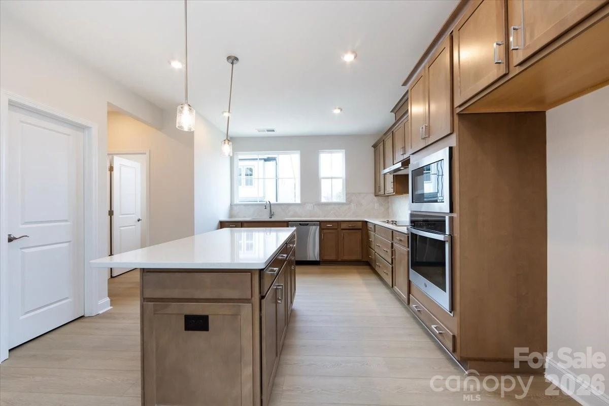 3013 Circles End - Photo 9