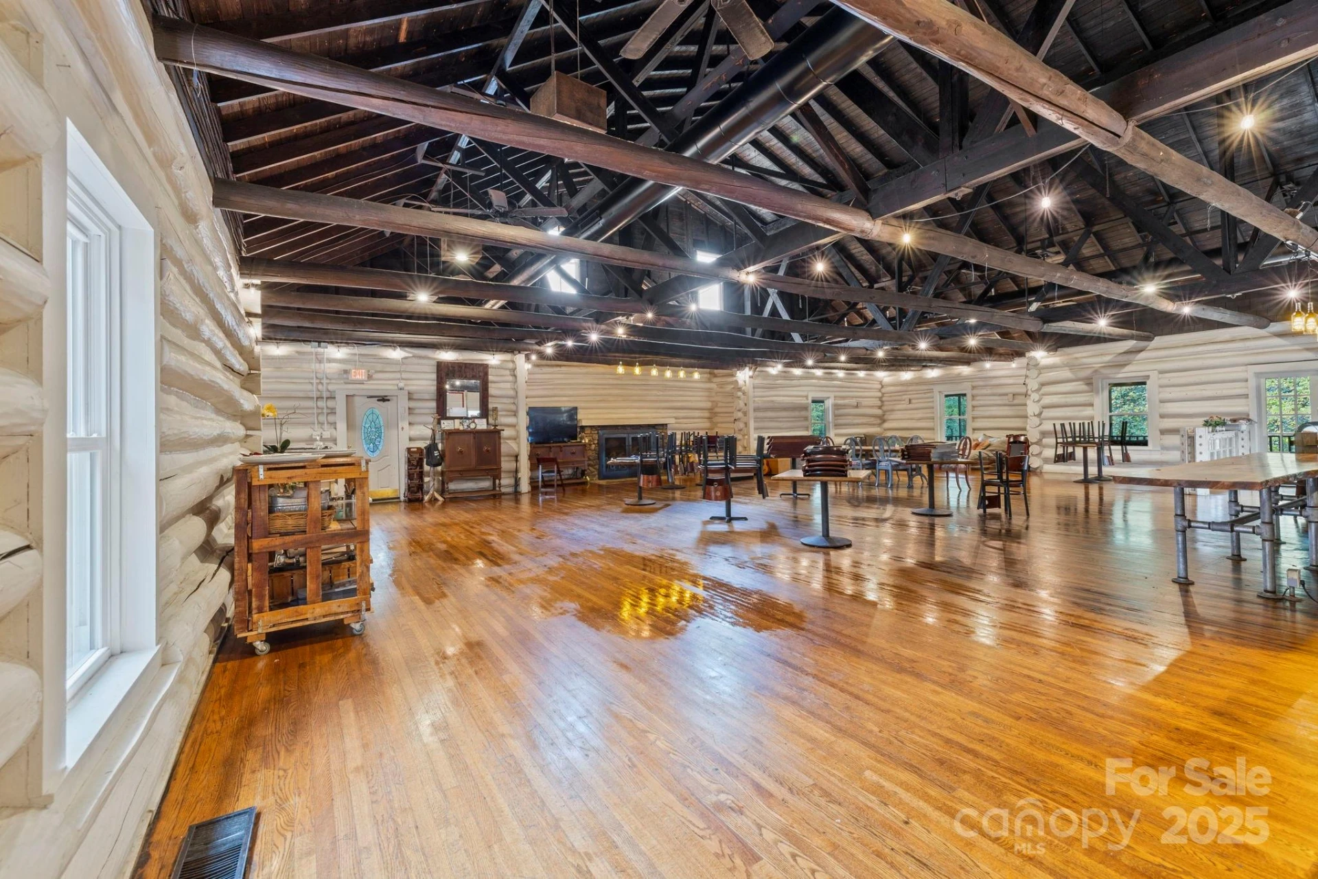 1196 Country Club Road - Photo 4
