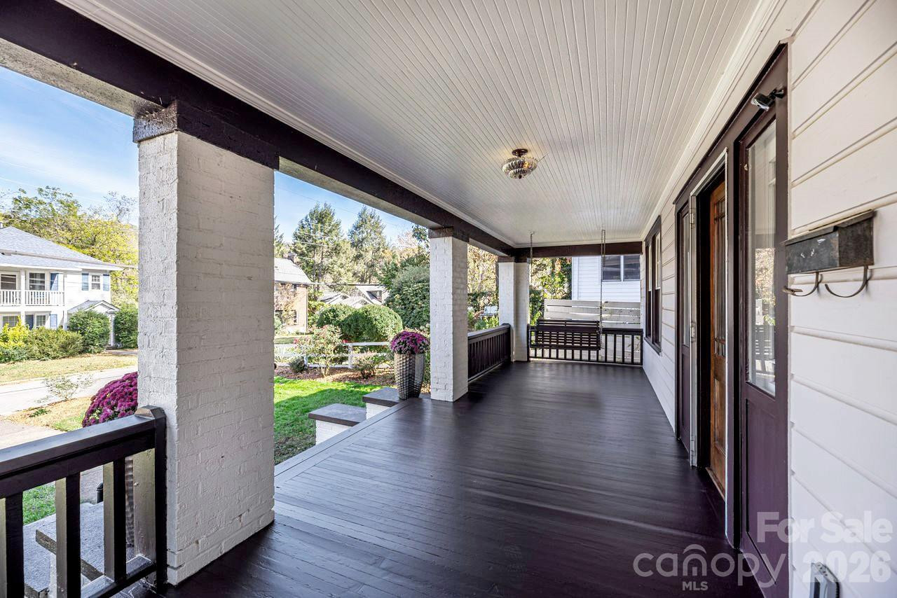 74 Linden Avenue - Photo 3