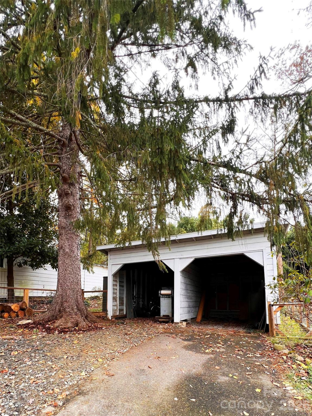 74 Linden Avenue - Photo 33