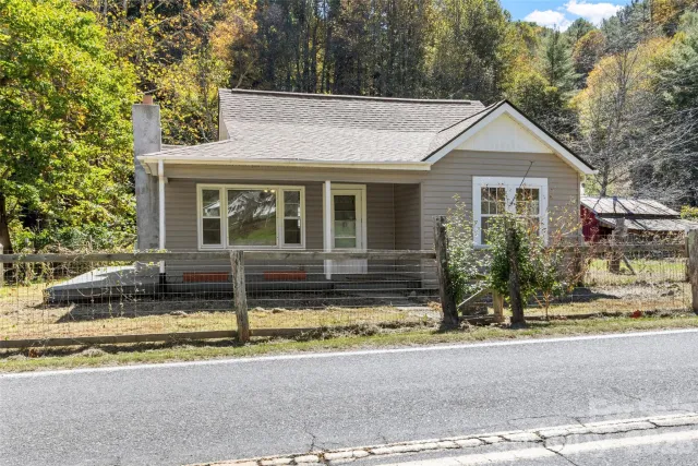 689 Bald Mountain Road