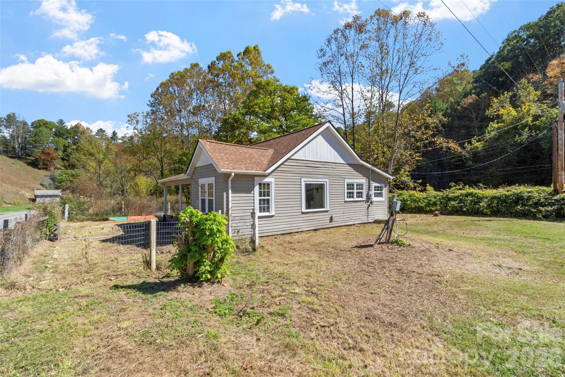 689 Bald Mountain Road - Photo 4