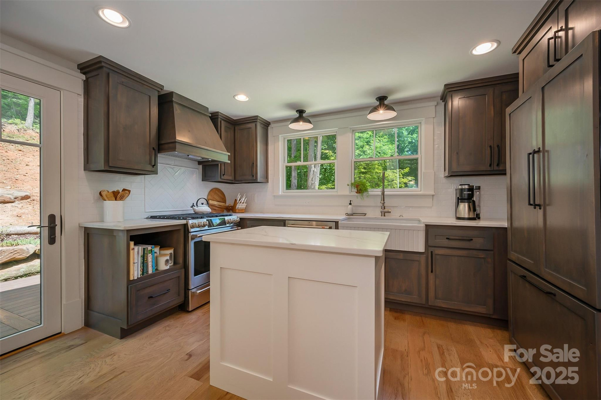 54 Holland Drive - Photo 15