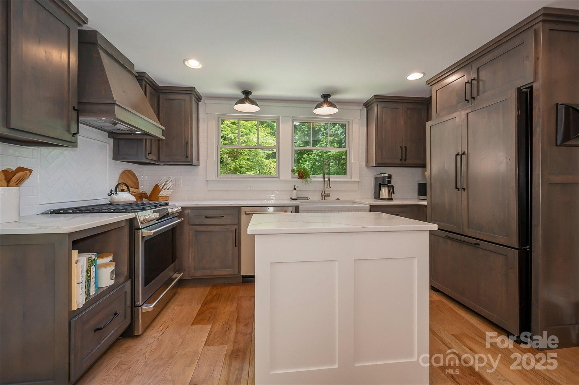 54 Holland Drive - Photo 16