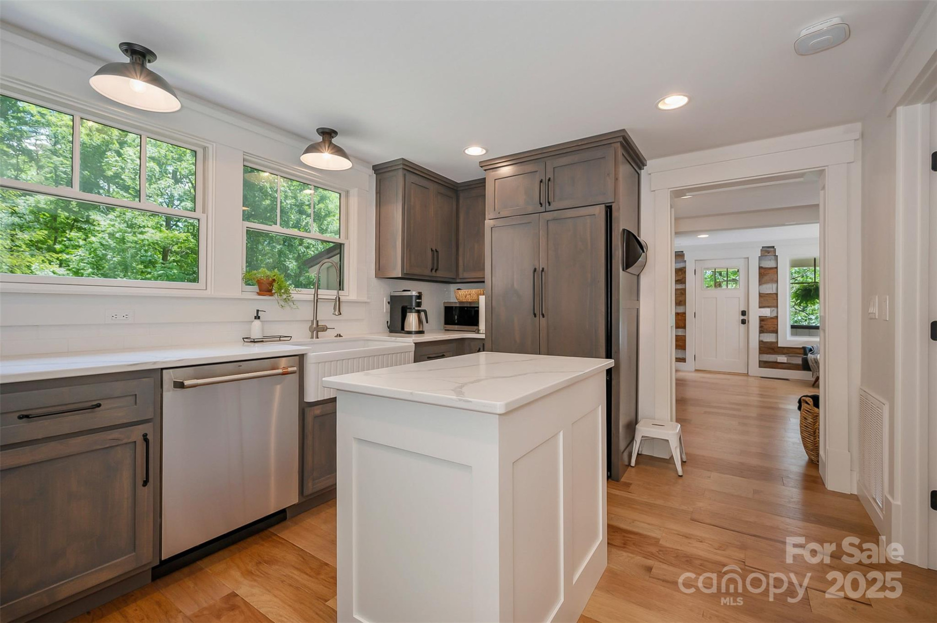 54 Holland Drive - Photo 17