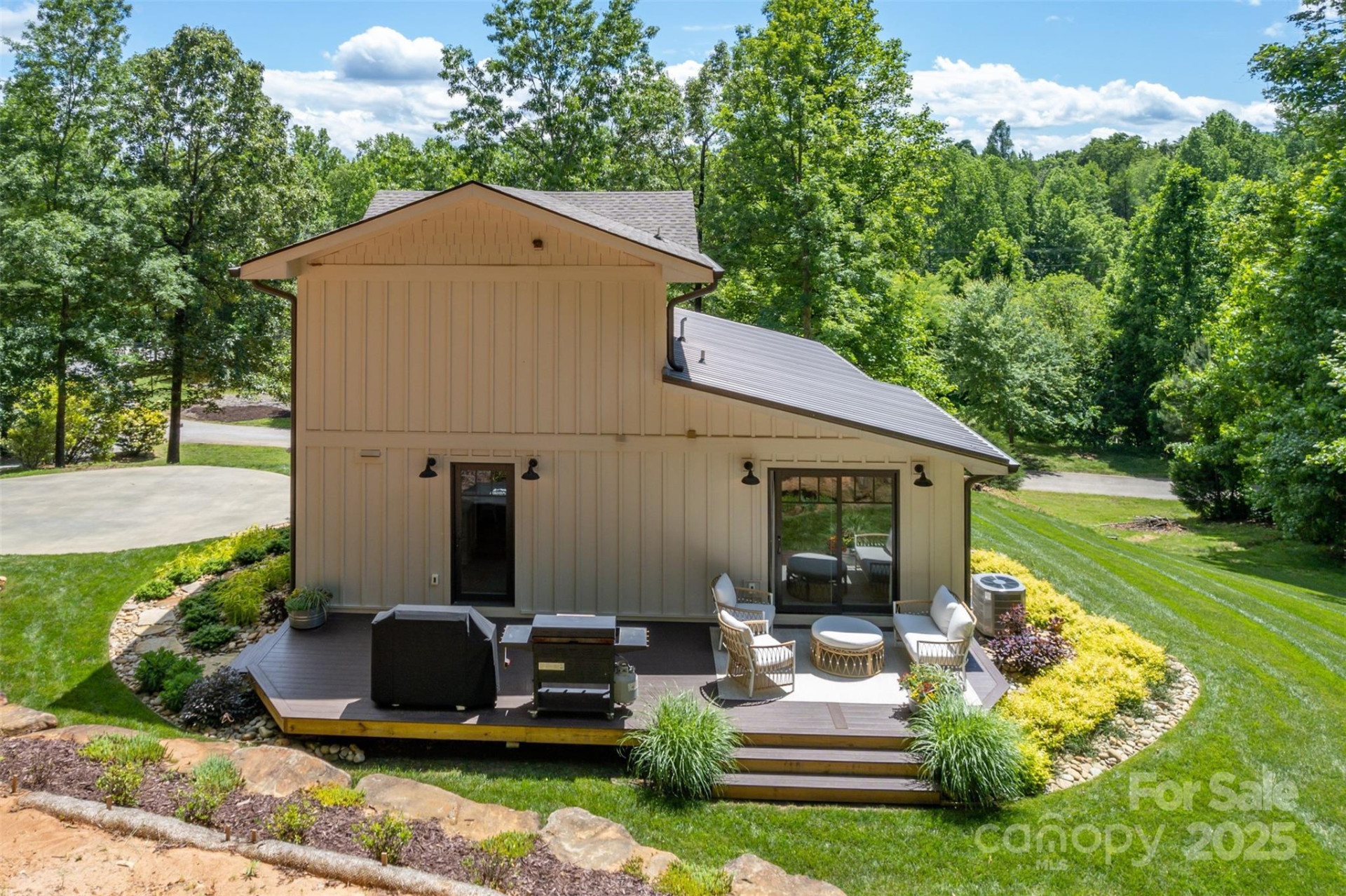 54 Holland Drive - Photo 33