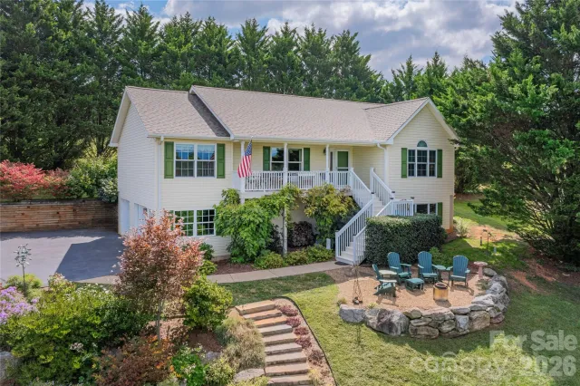 27 Worthington Lane