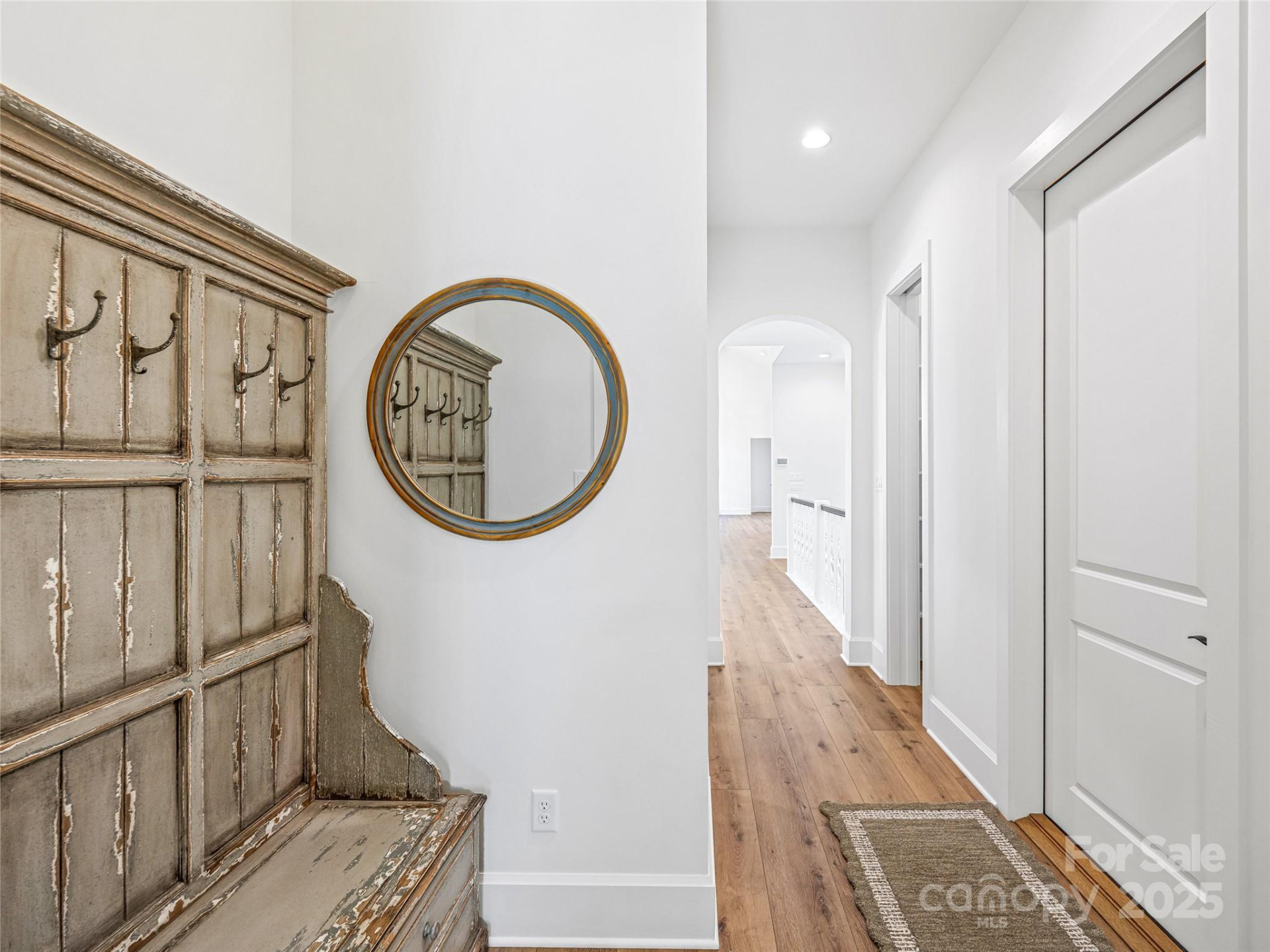 21 Evian Court - Photo 18