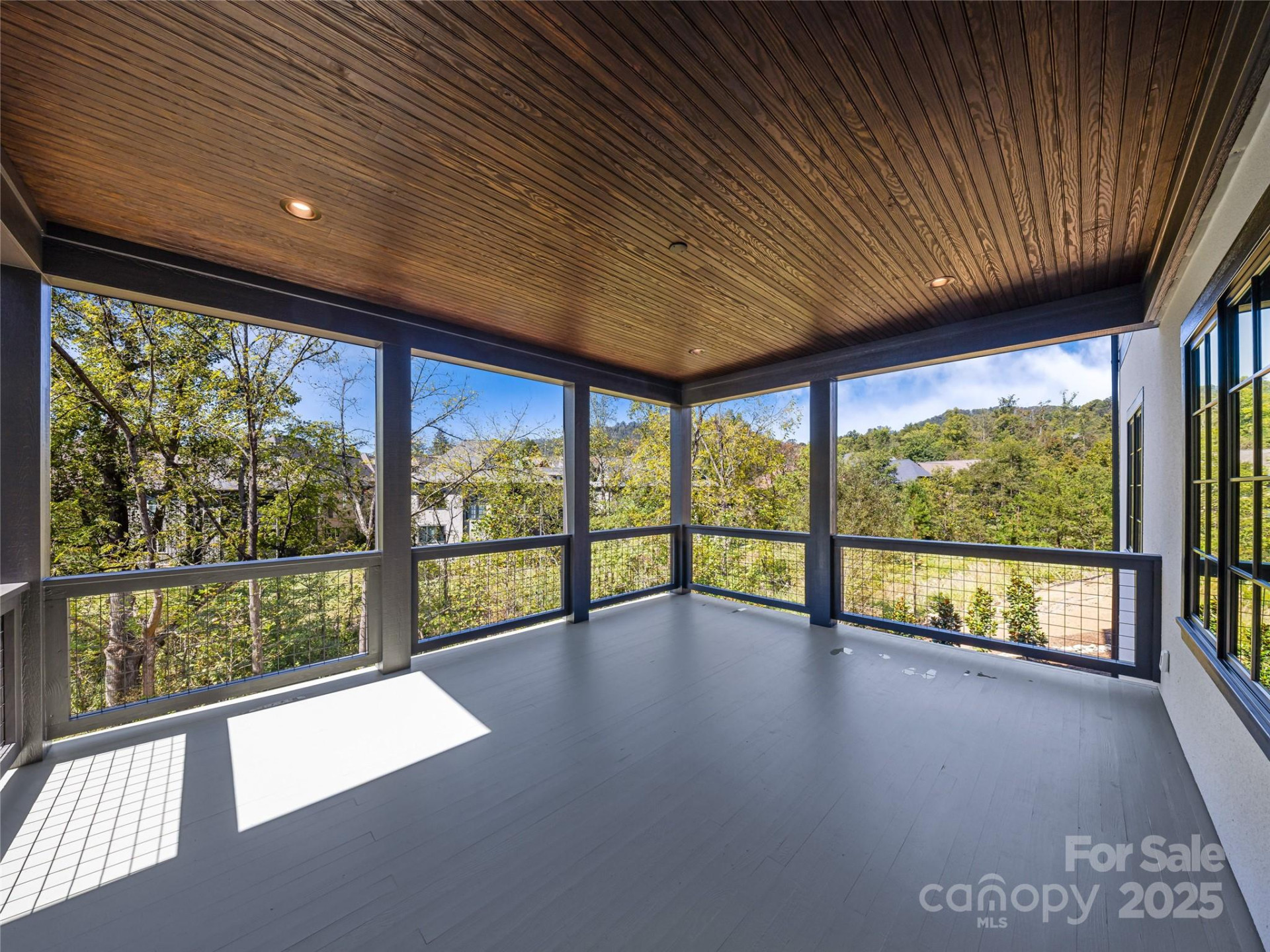 21 Evian Court - Photo 41