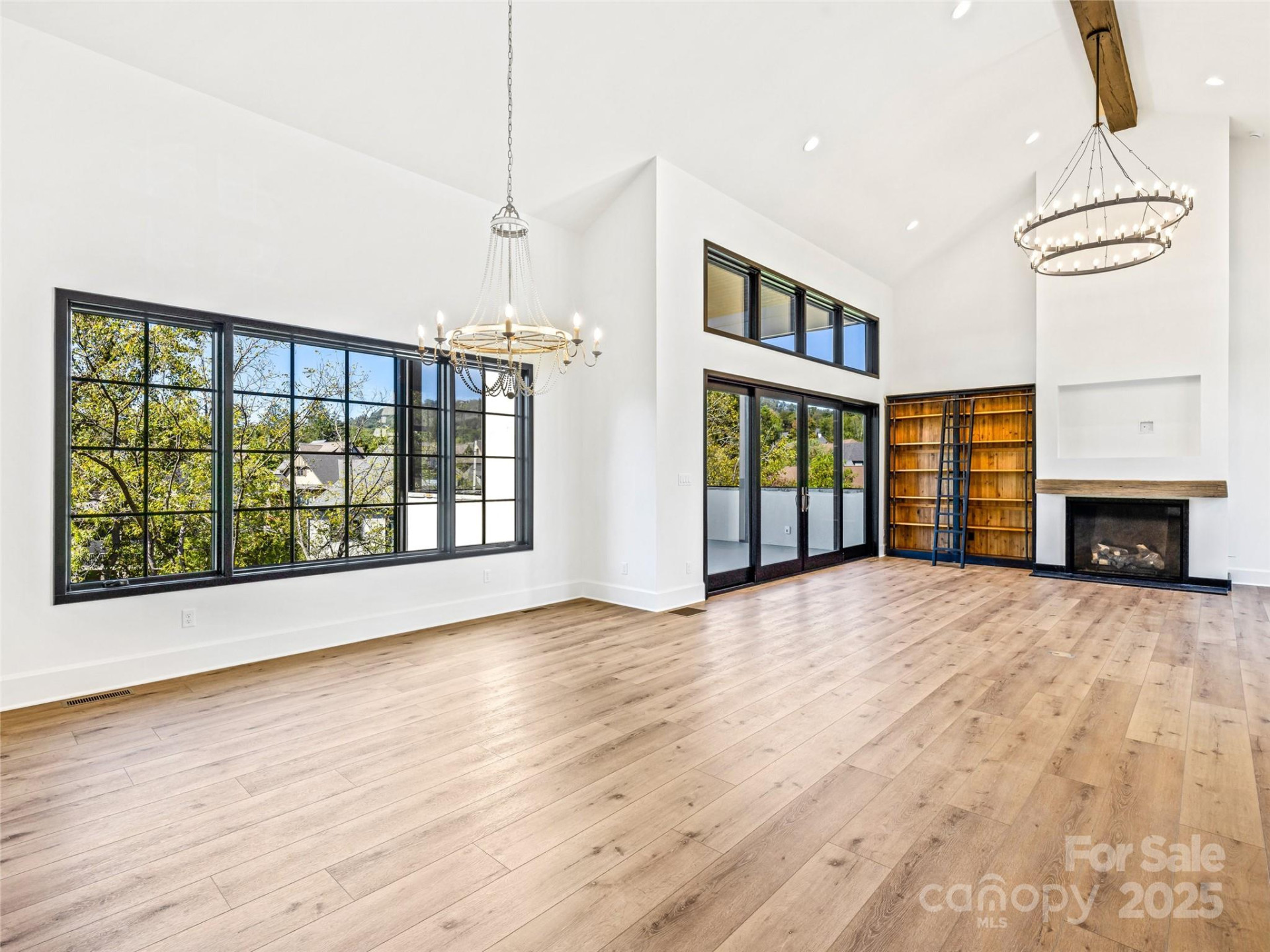 21 Evian Court - Photo 9