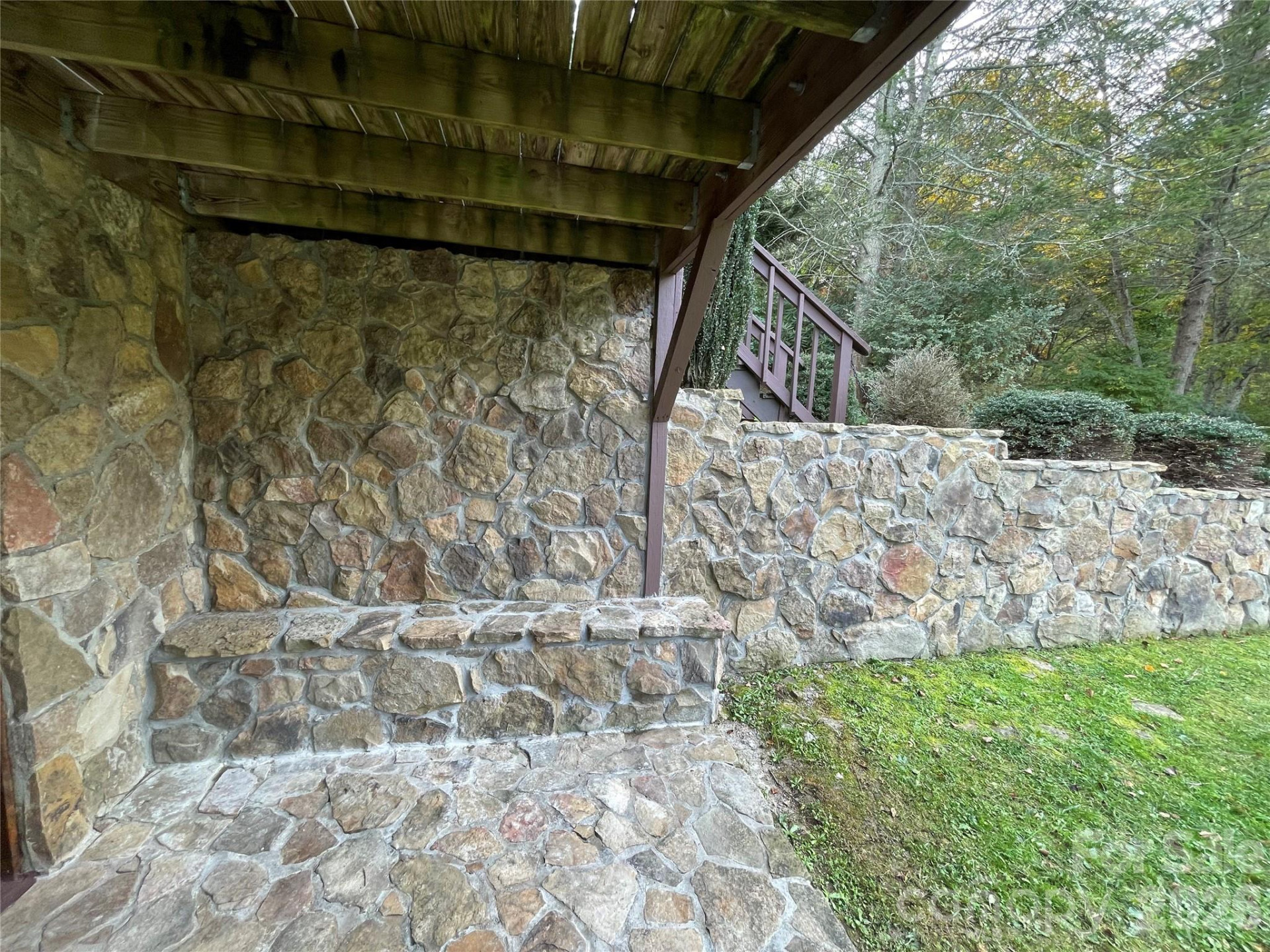 205 L And E Meadows Drive - Photo 35