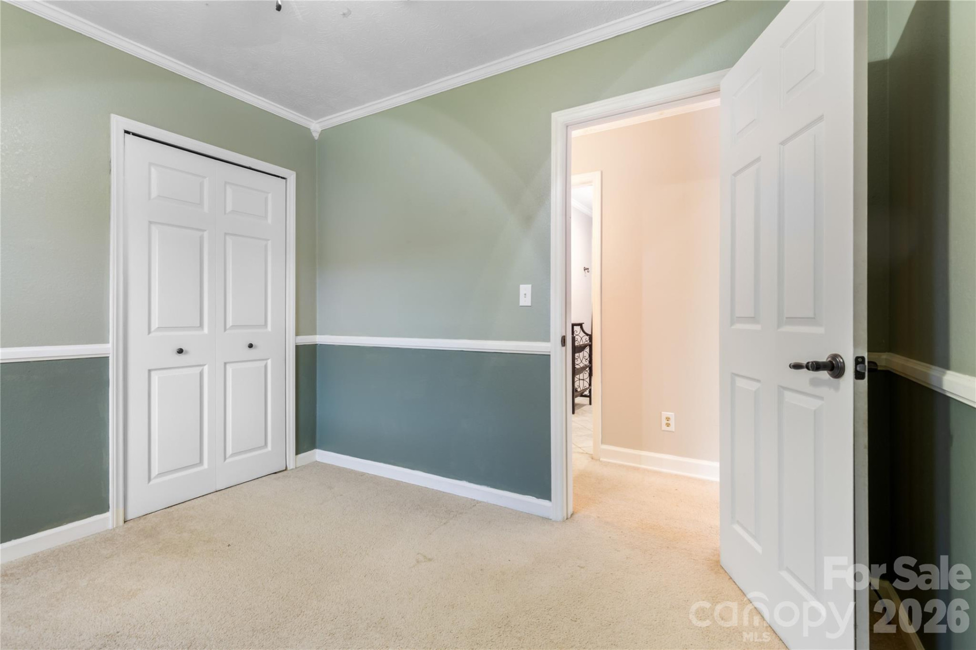 205 L And E Meadows Drive - Photo 9