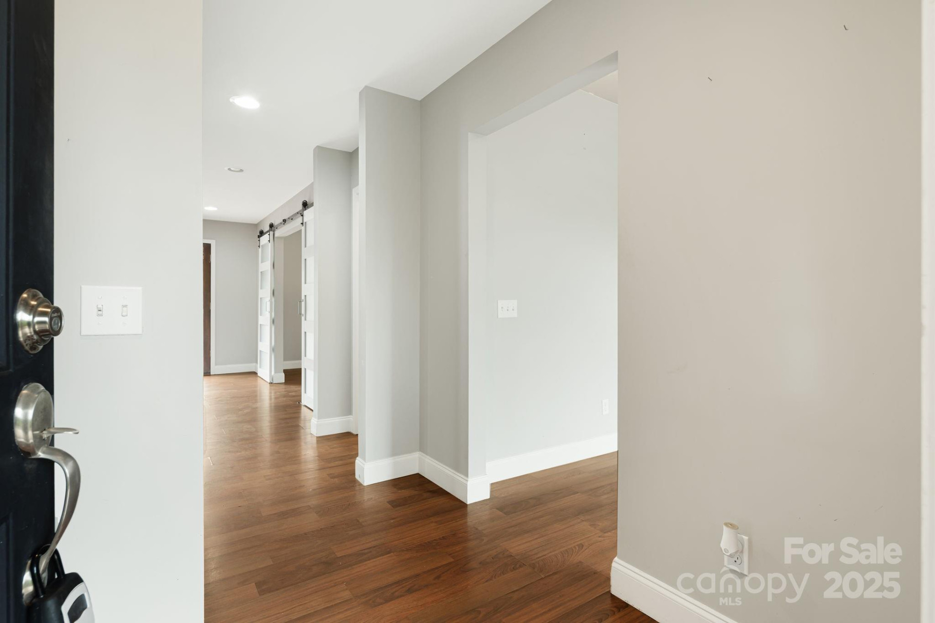 581 Dublin Lane - Photo 5