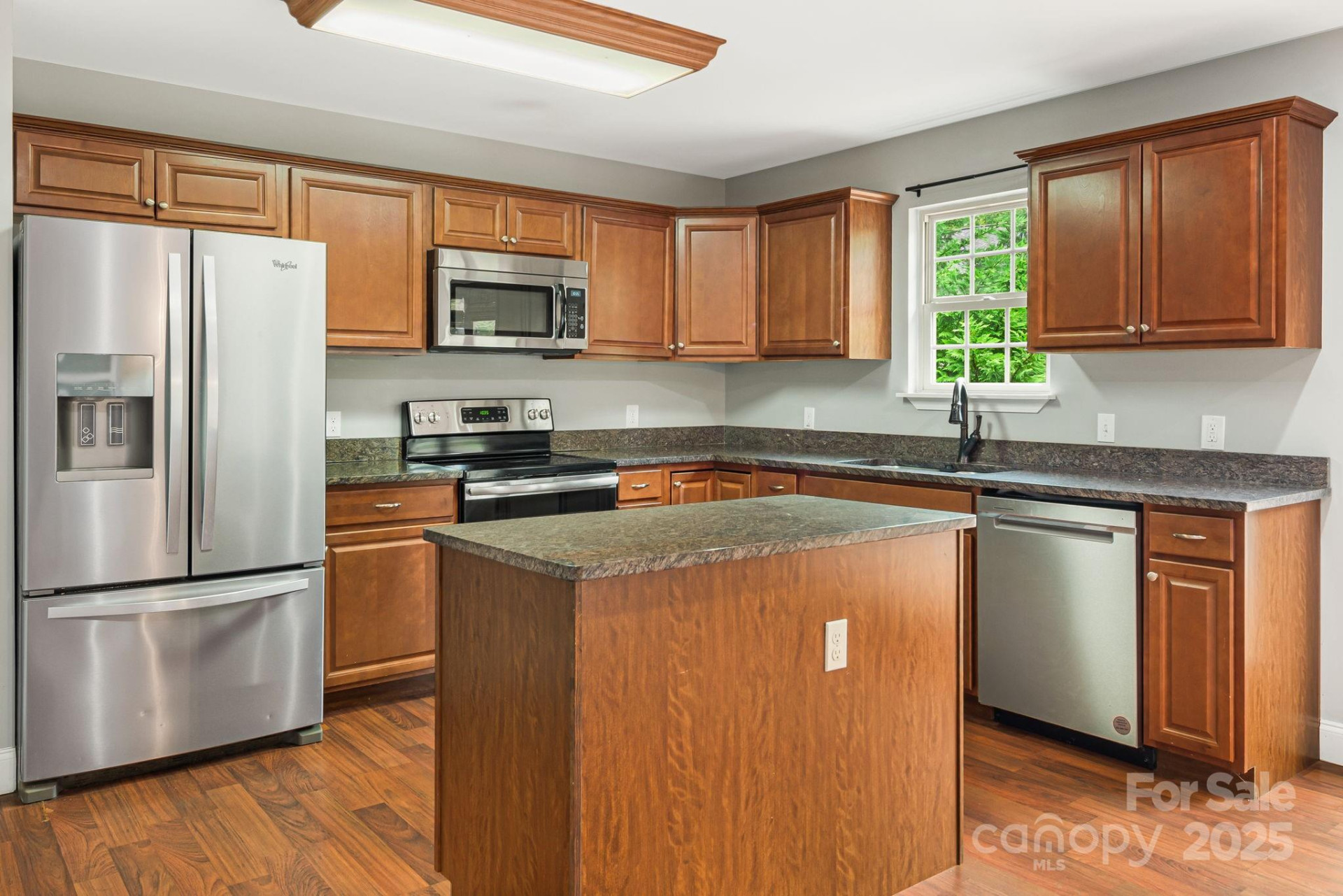 581 Dublin Lane - Photo 10