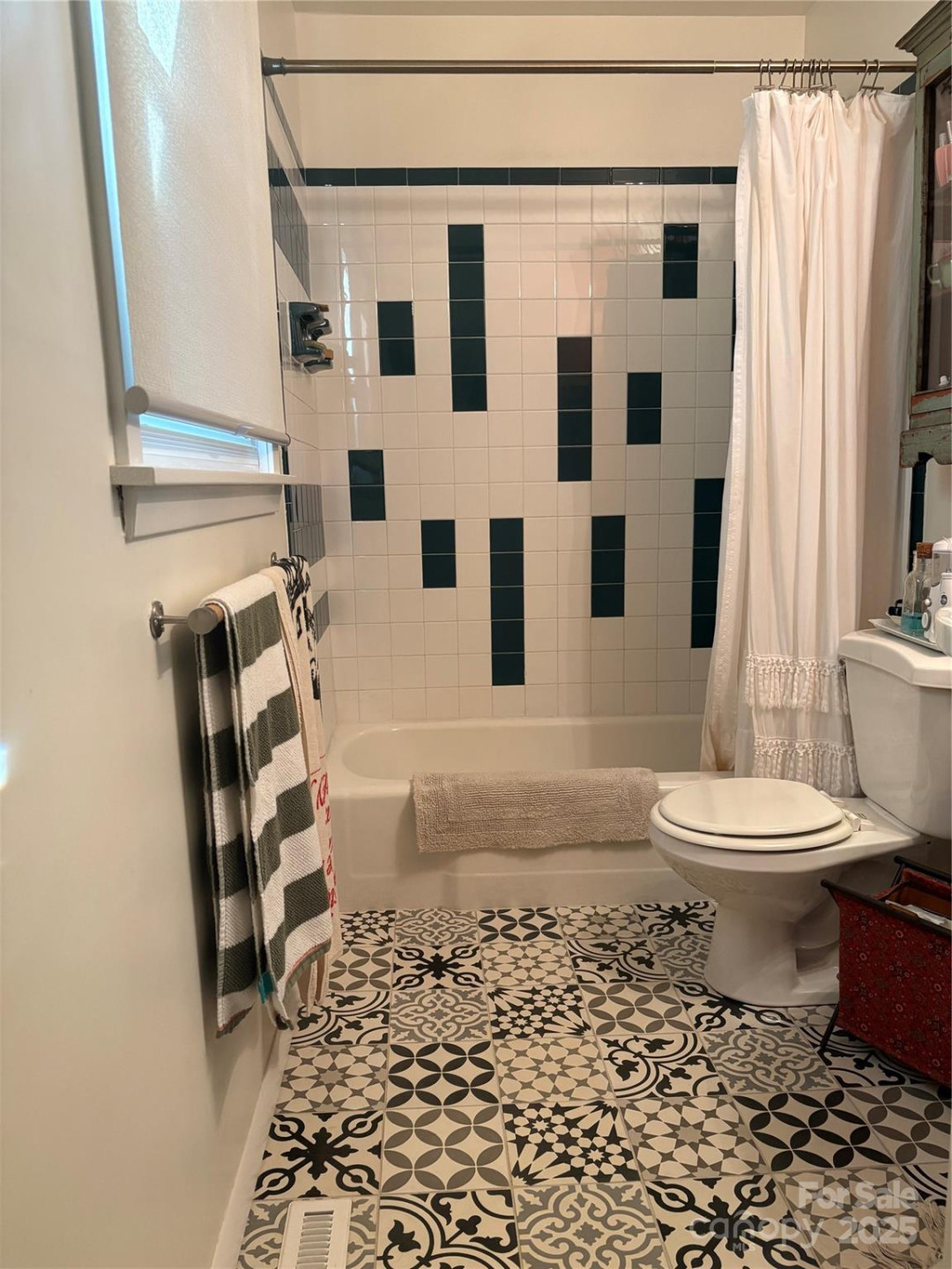 1235 Pinebrook Circle - Photo 25