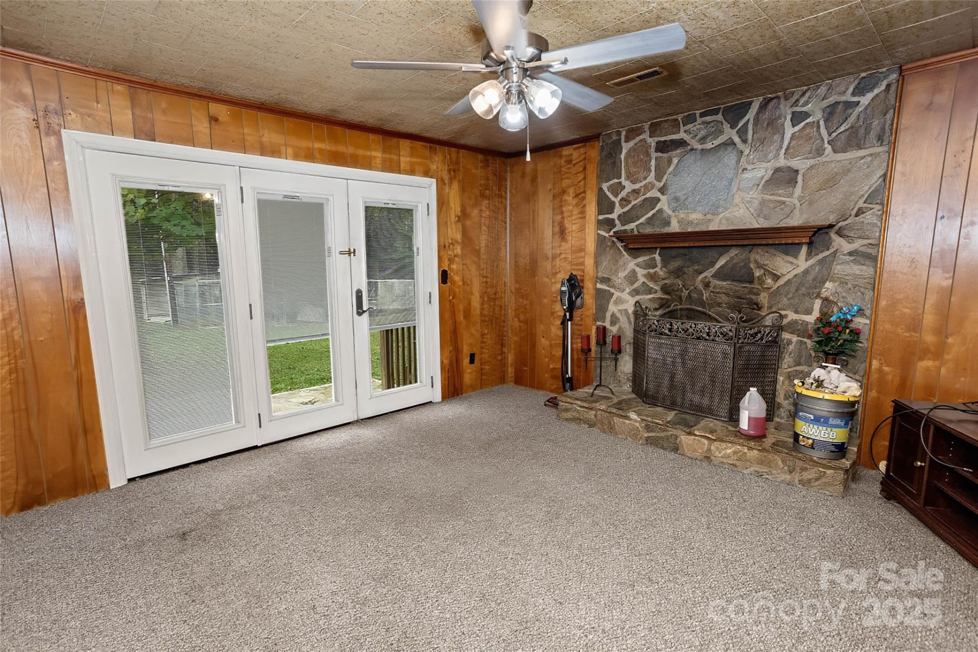 151 Debby Lane - Photo 17