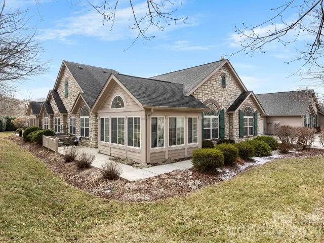 92 Mountain Meadow Circle