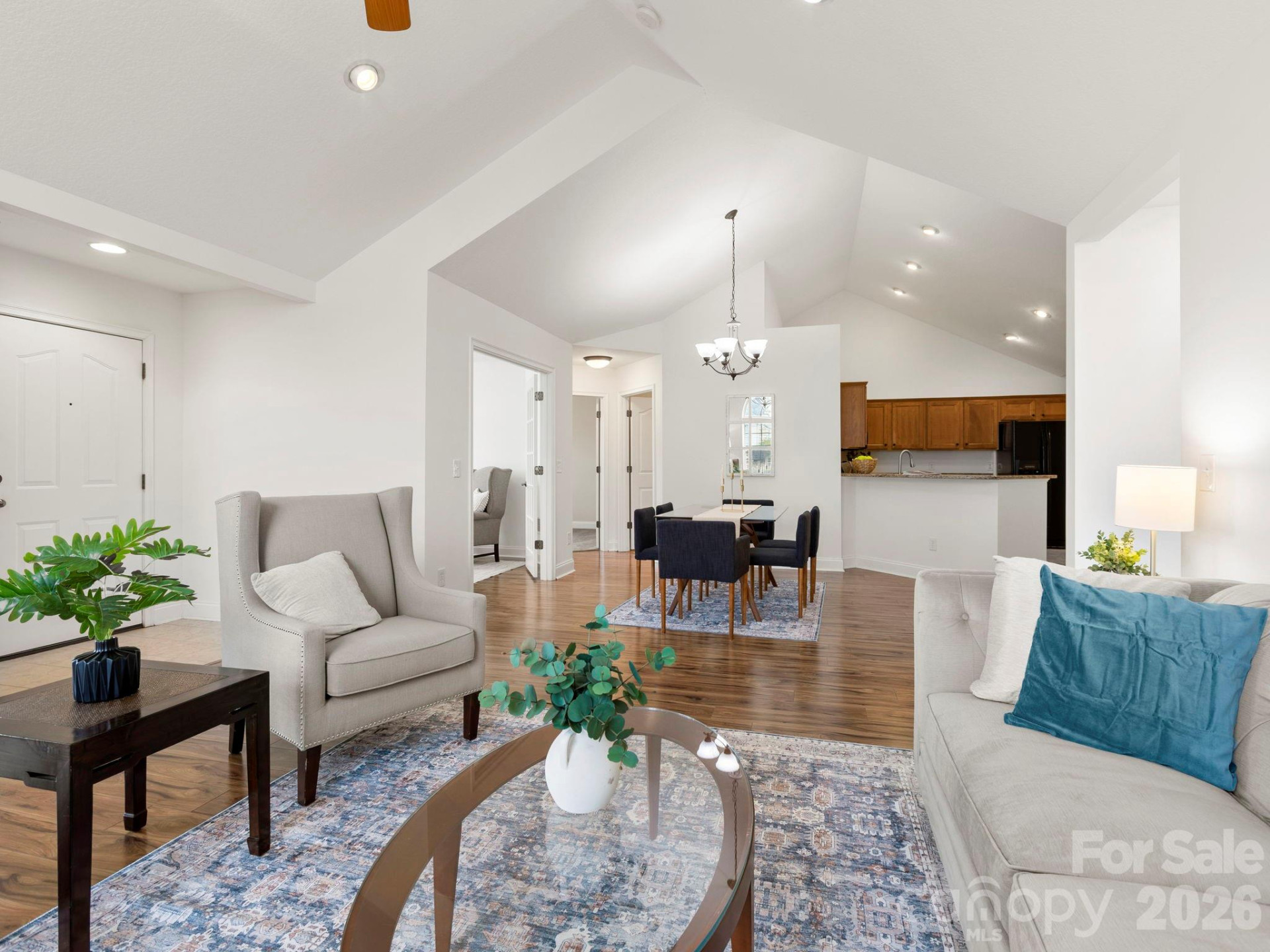 92 Mountain Meadow Circle - Photo 4