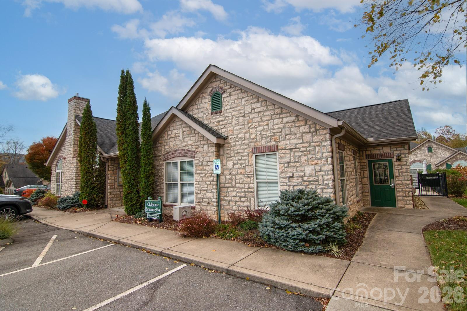 92 Mountain Meadow Circle - Photo 44