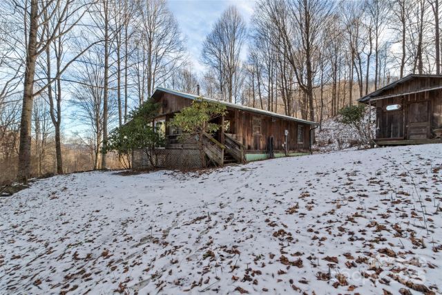1571 Roaring Fork Road
