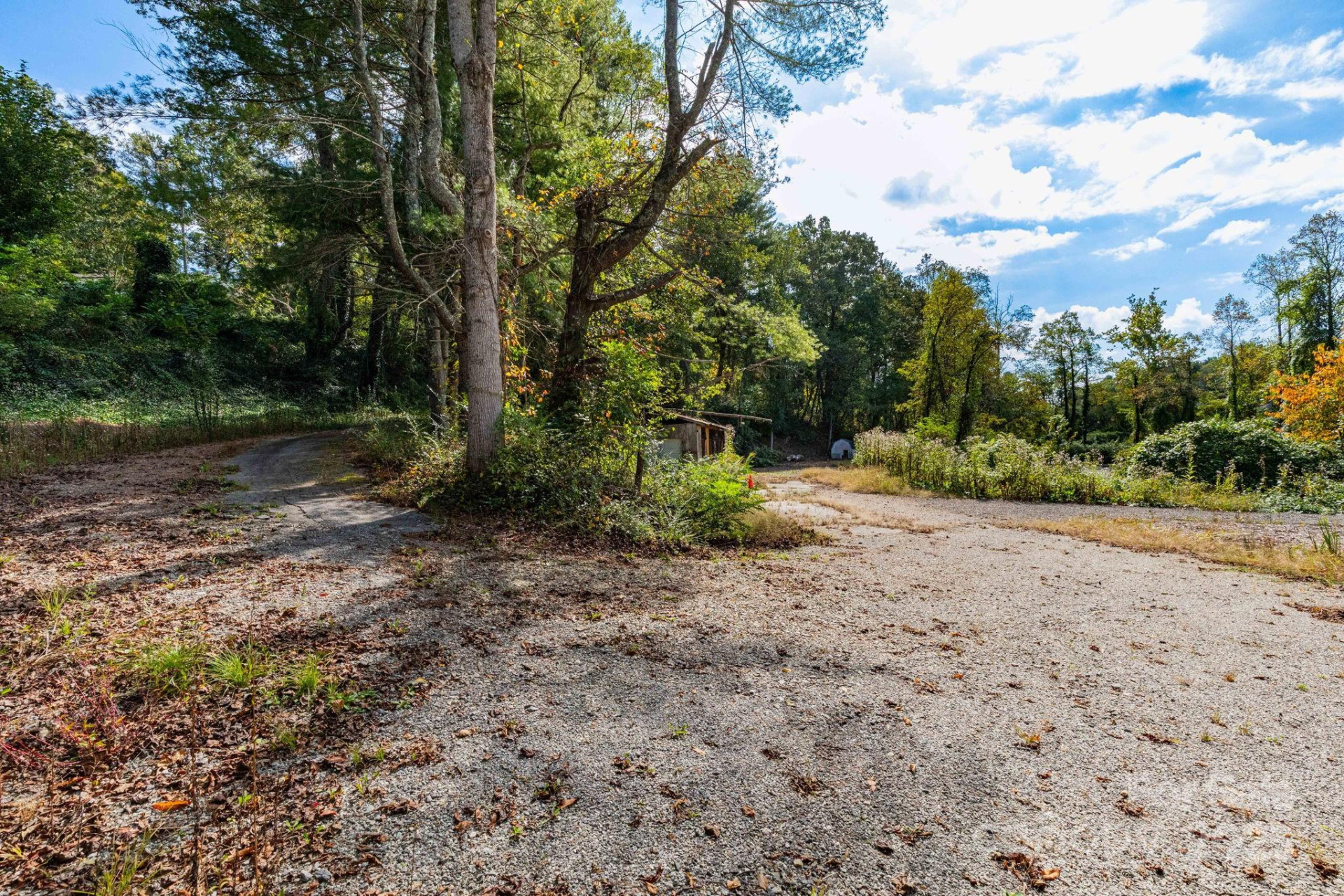 36, 40, 44 Lakeside Drive - Photo 9