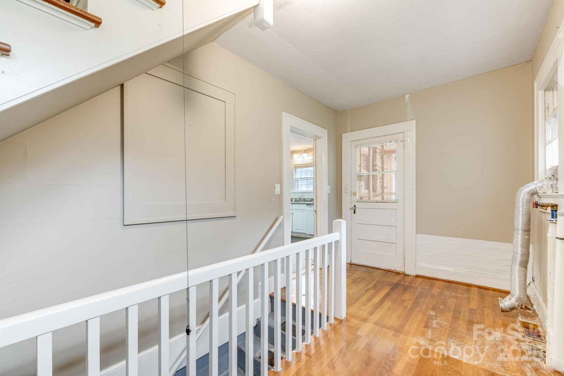 1819 Windsor Drive - Photo 13