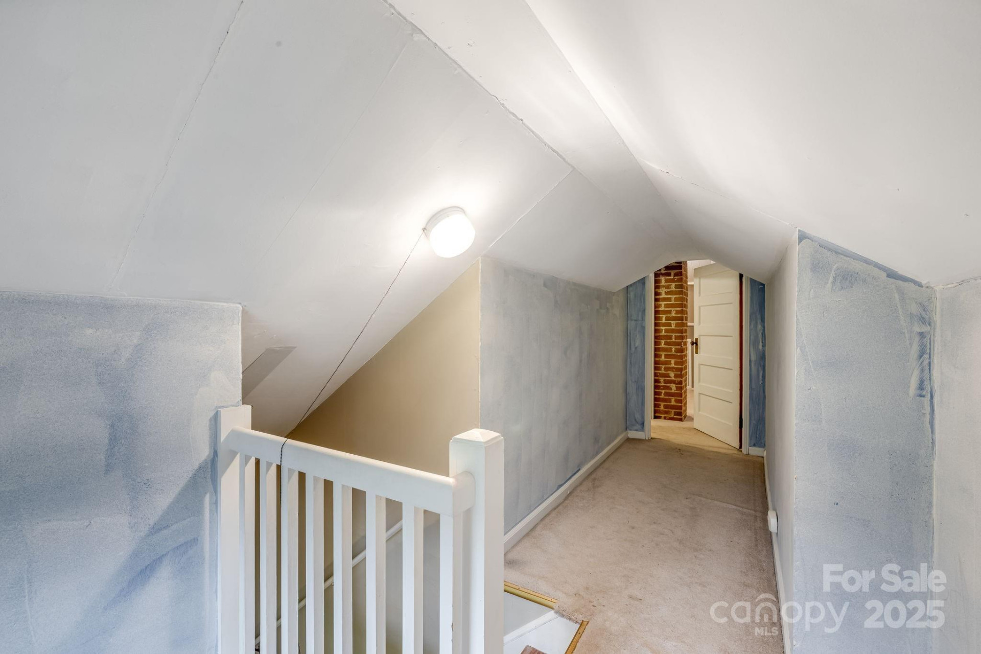1819 Windsor Drive - Photo 15