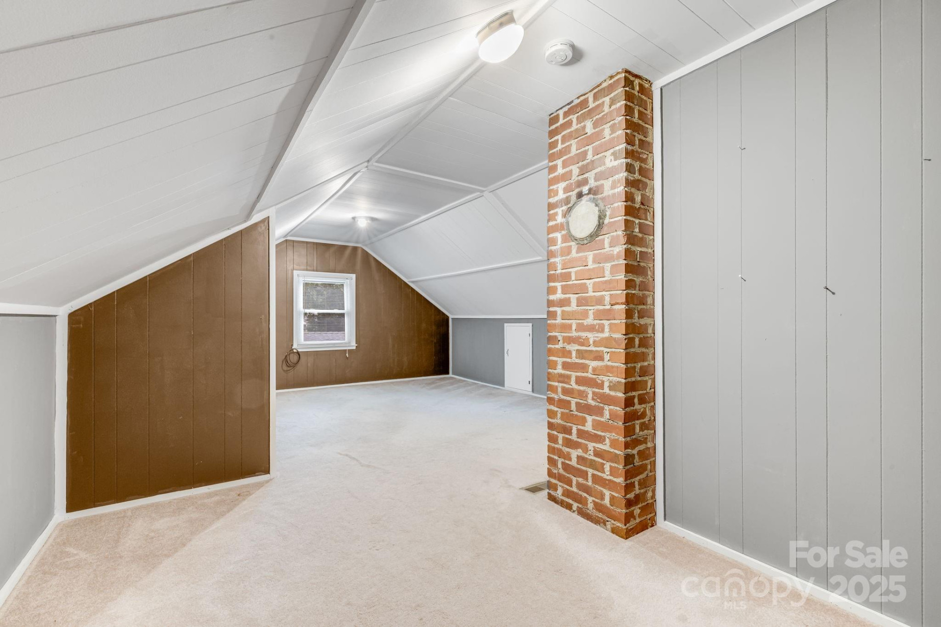 1819 Windsor Drive - Photo 18