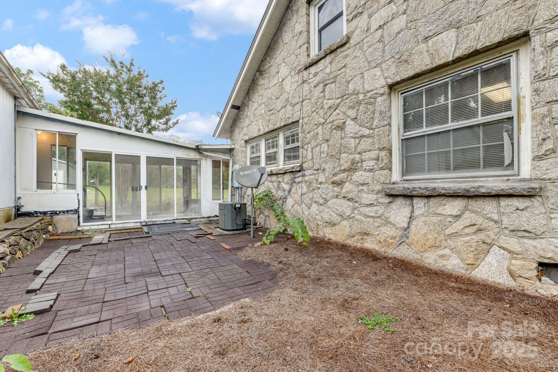 1819 Windsor Drive - Photo 27