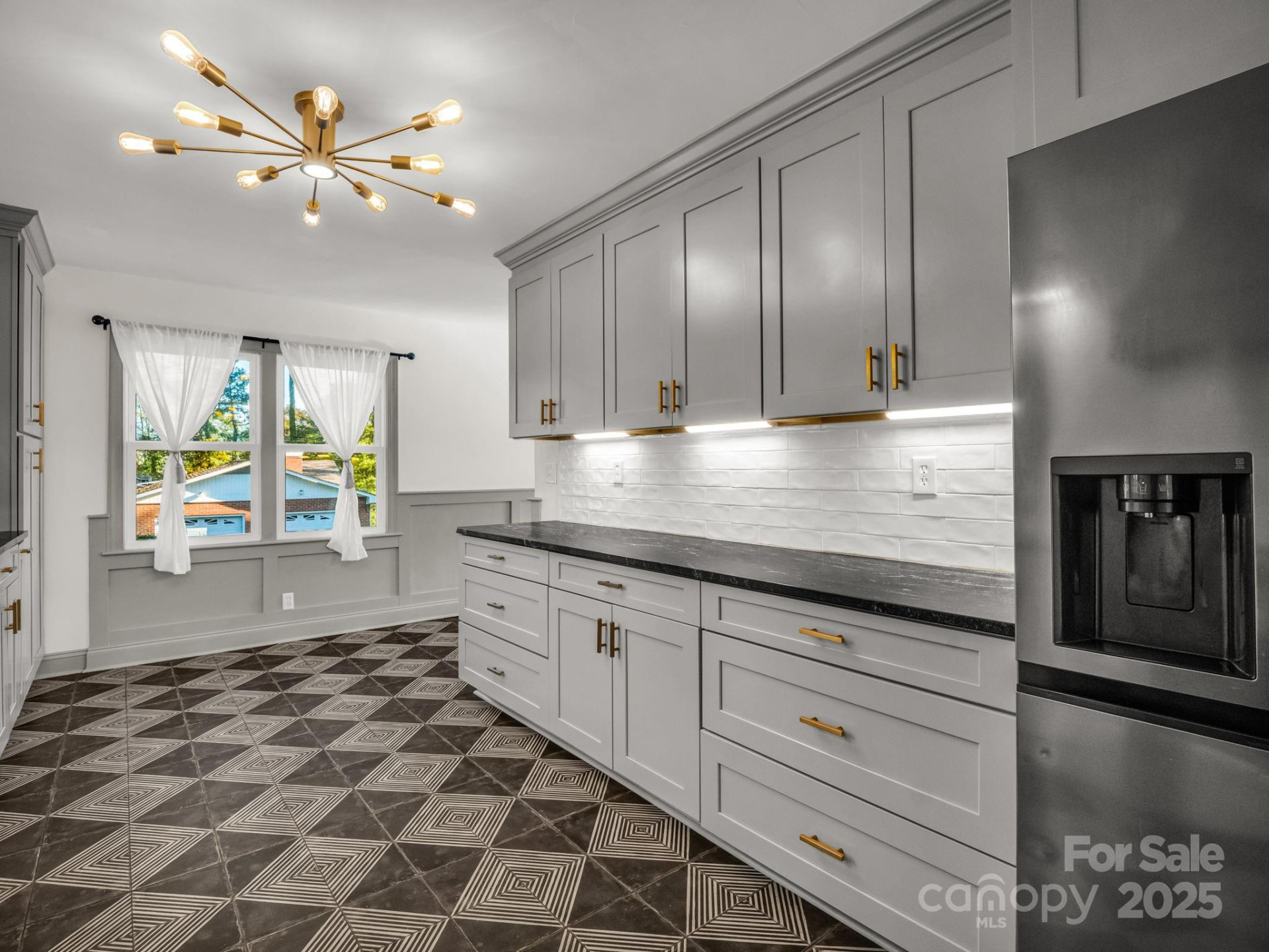 2115 Stoney View Court - Photo 16