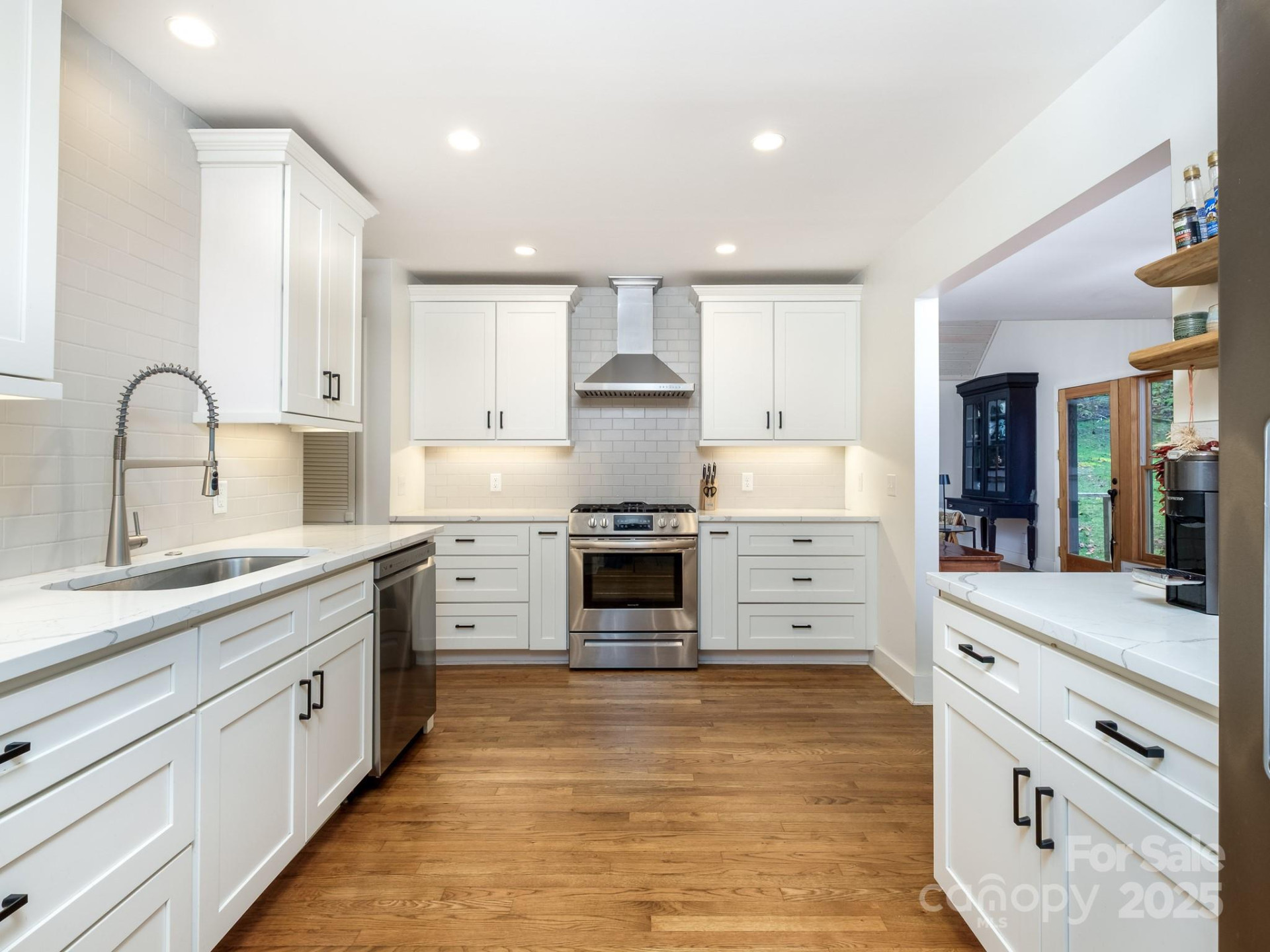 77 Selu Court - Photo 16