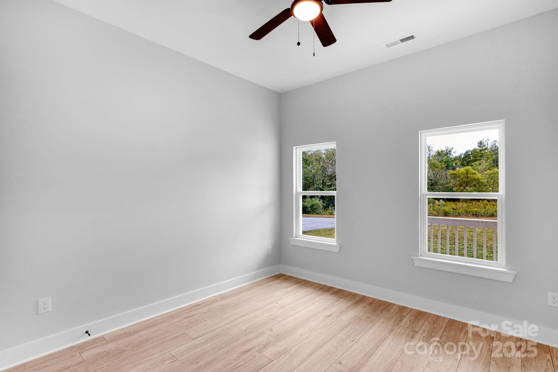 142 Crystal Heights Drive - Photo 38