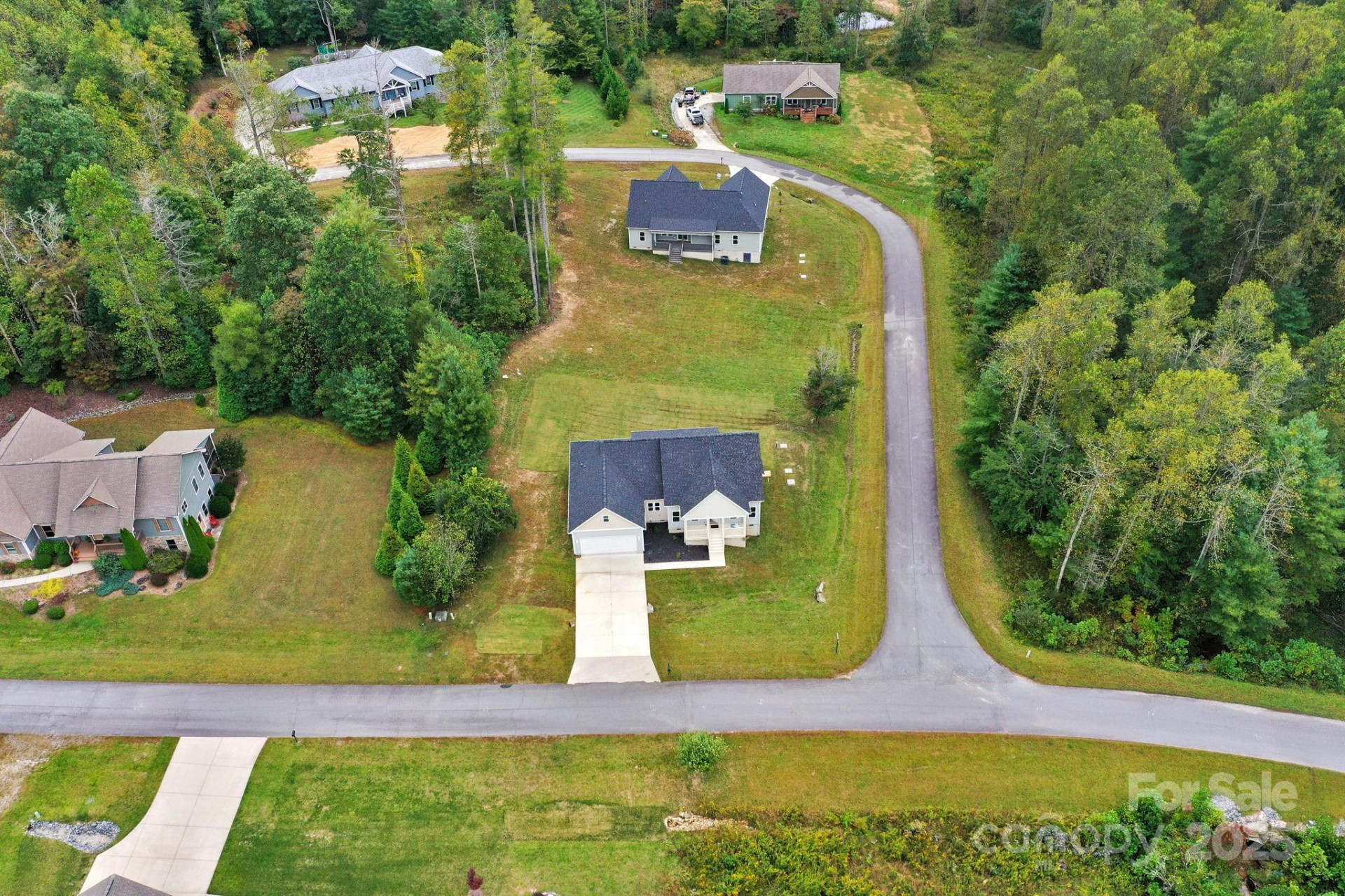 142 Crystal Heights Drive - Photo 5