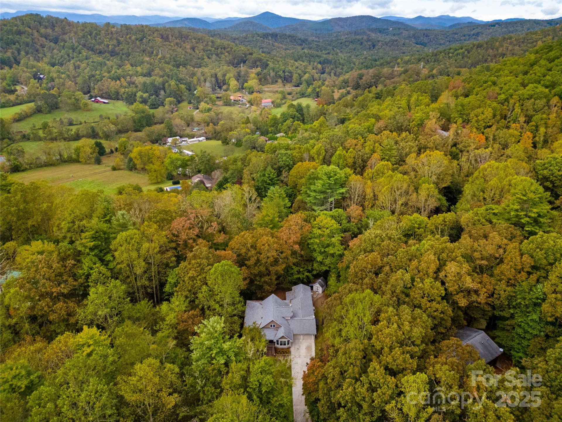 75 Twin Oaks Lane - Photo 2
