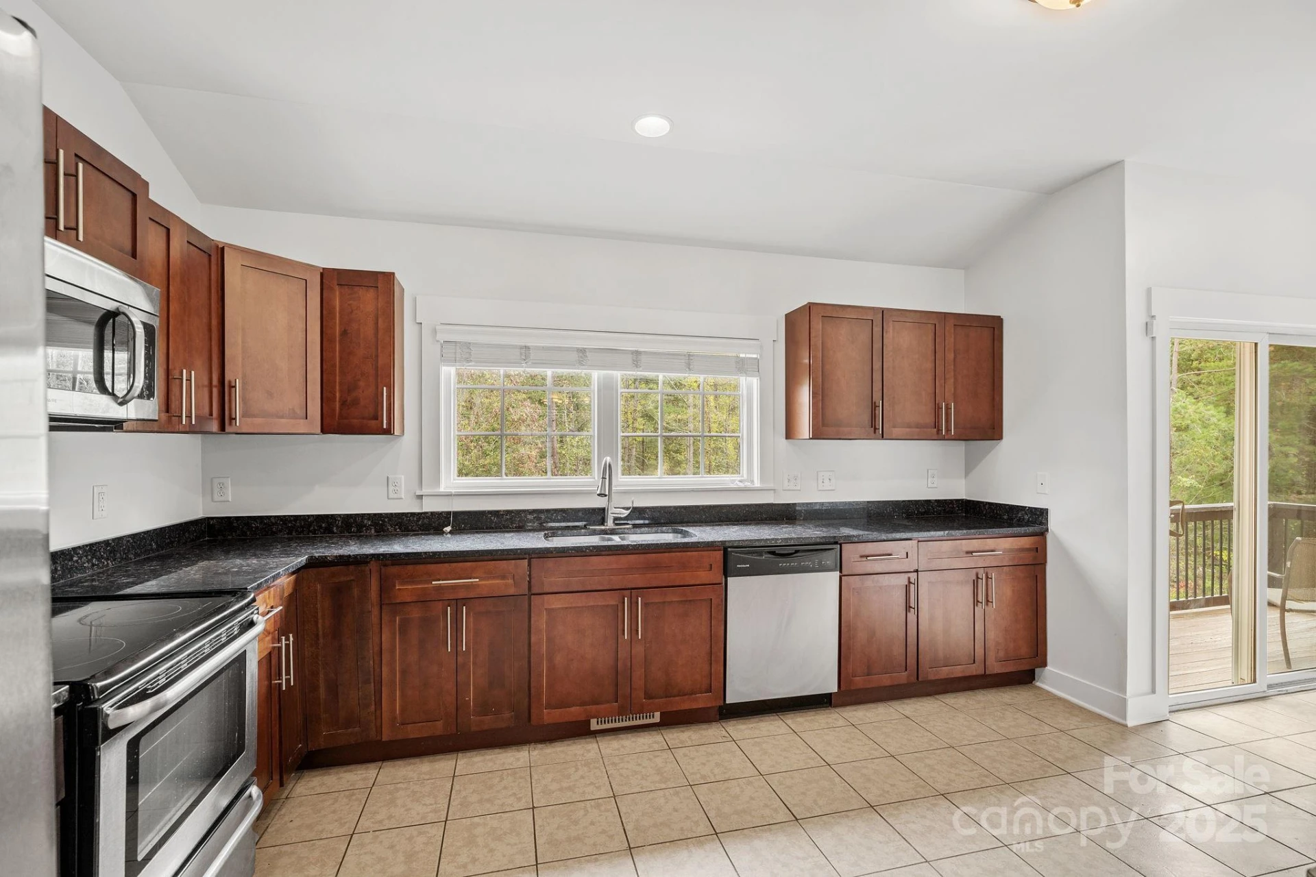 27 Walnut Springs Drive - Photo 11
