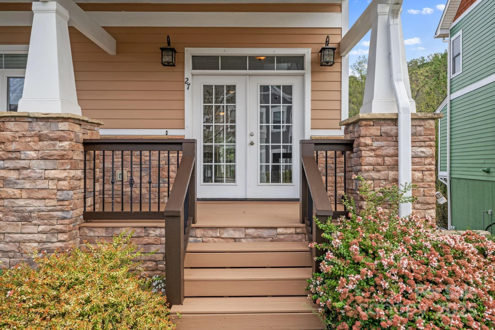 27 Walnut Springs Drive - Photo 3