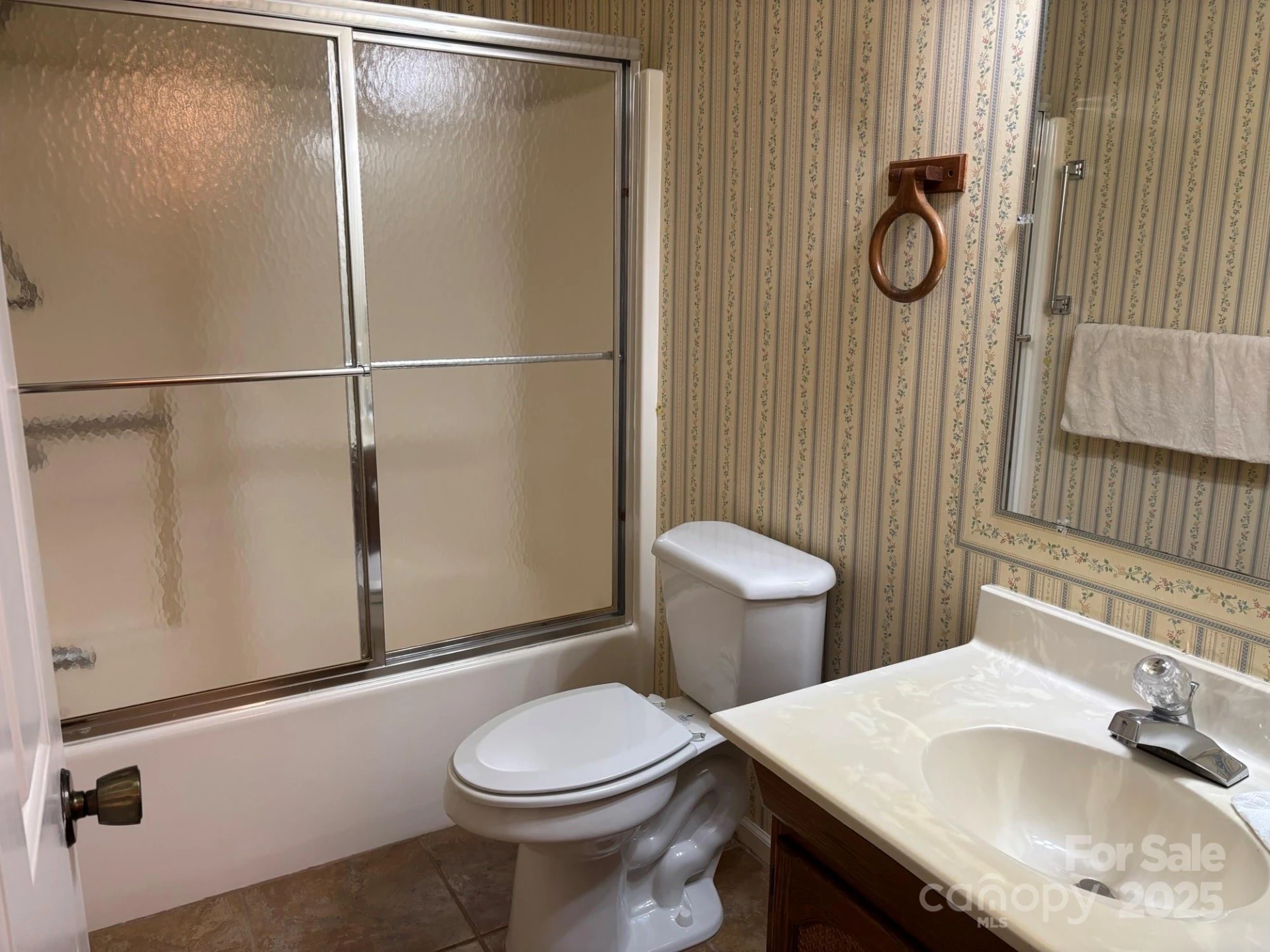 655 Overlook Drive #C - Photo 18