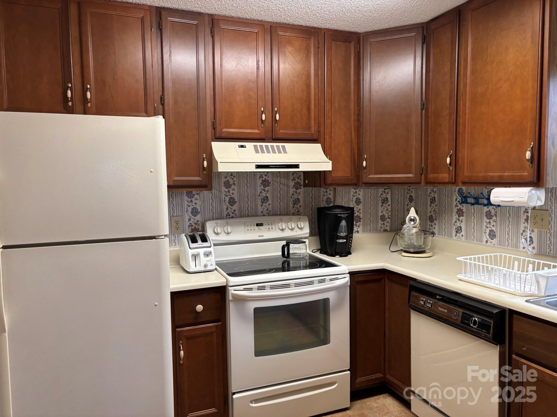 655 Overlook Drive #C - Photo 6