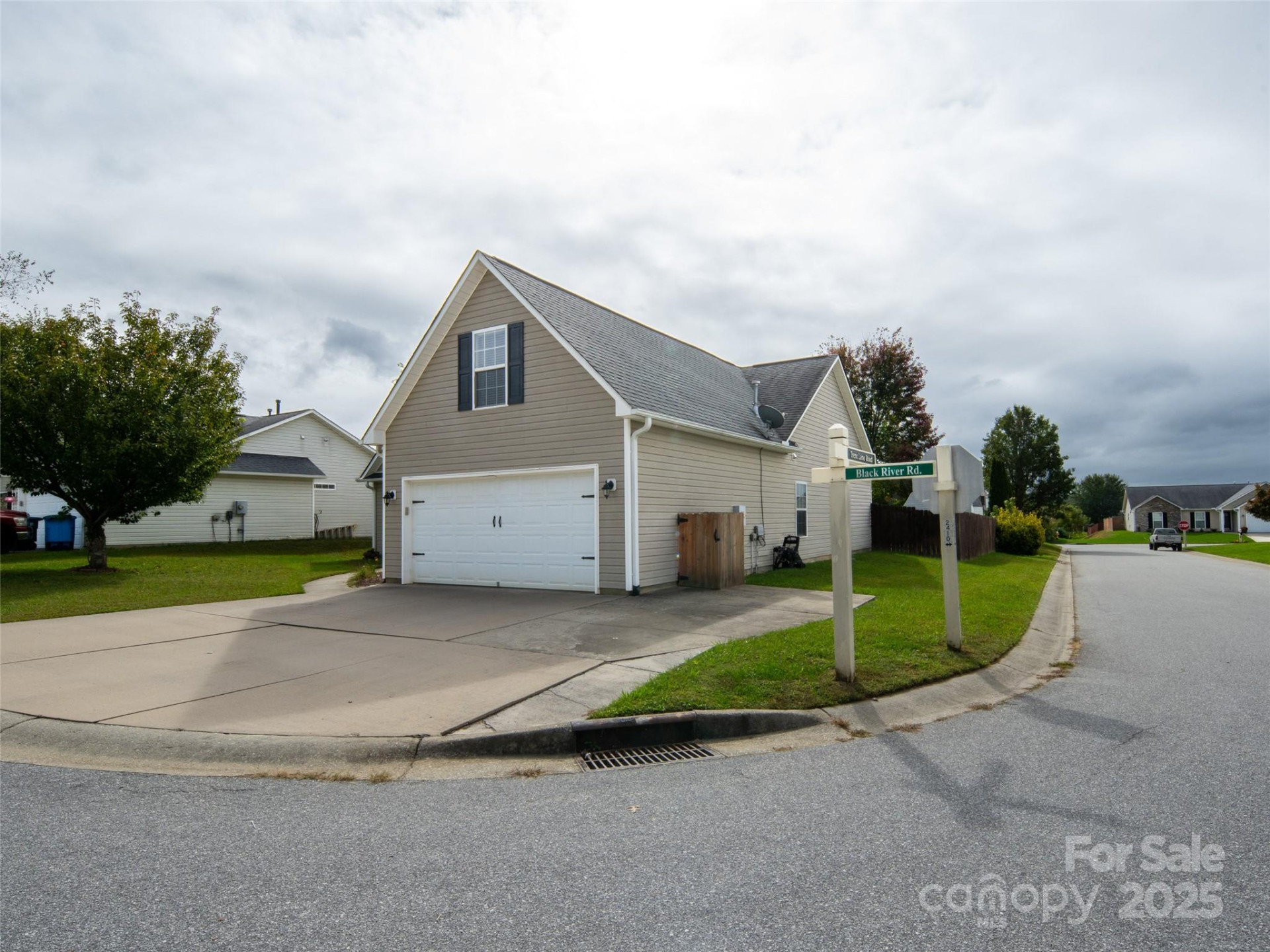 141 Black River Road - Photo 3