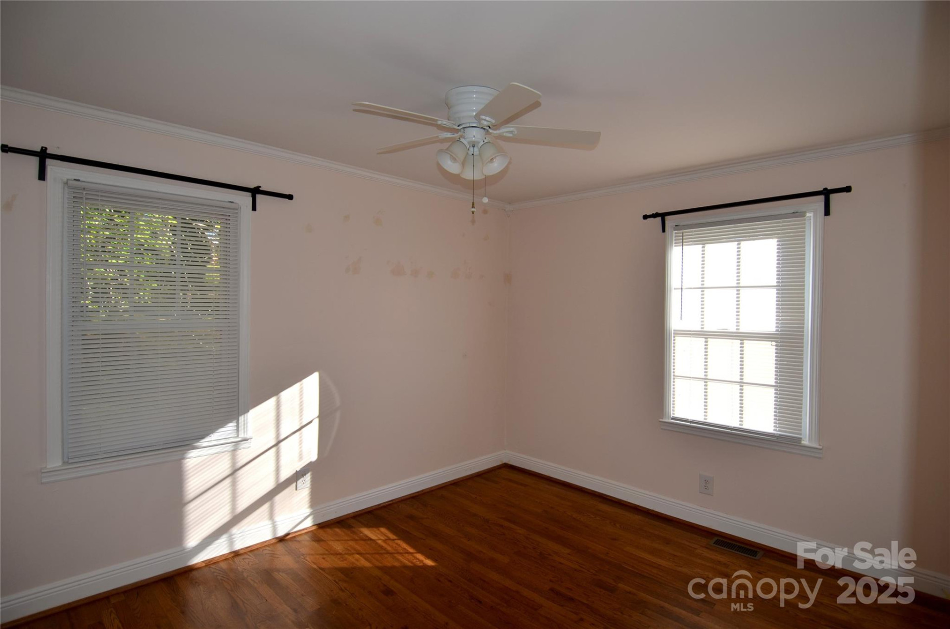 231 Stroud Street - Photo 9