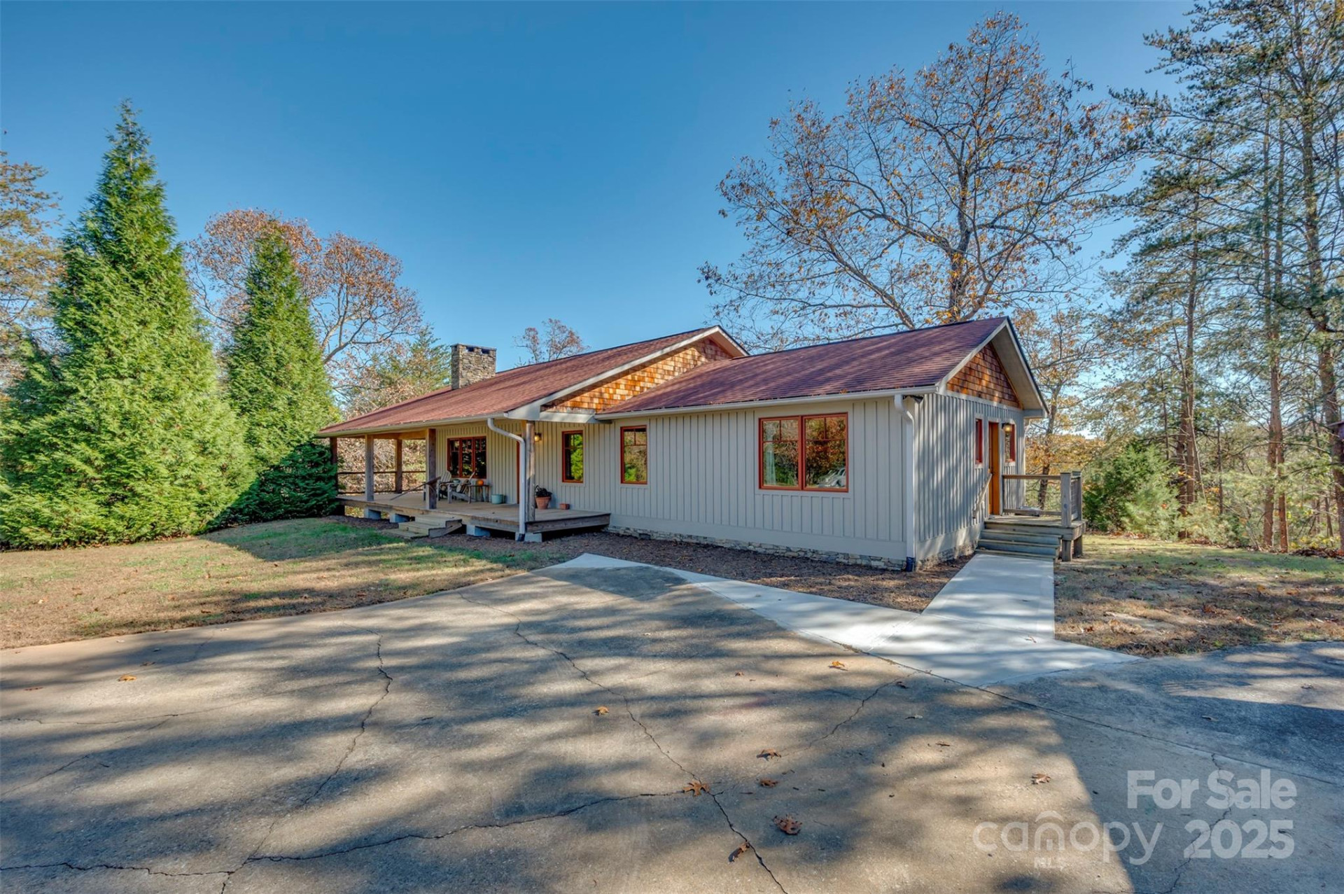 891 Meadow Crest Road