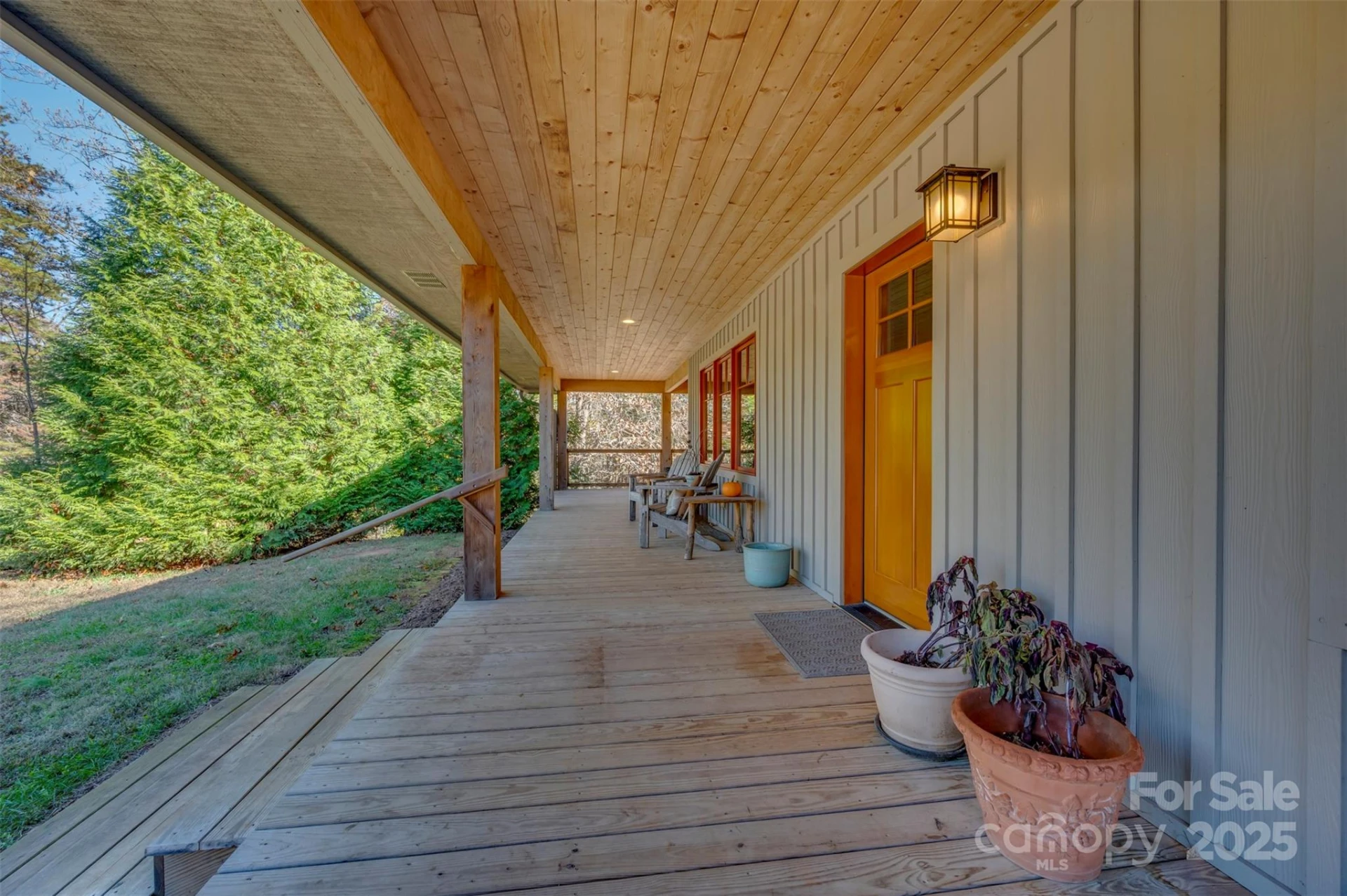 891 Meadow Crest Road - Photo 2