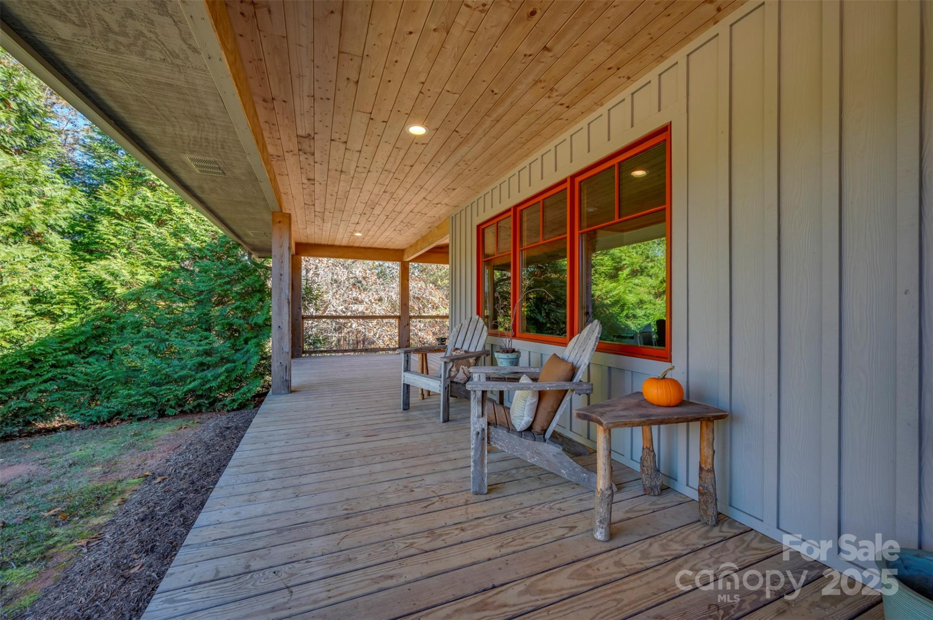 891 Meadow Crest Road - Photo 3