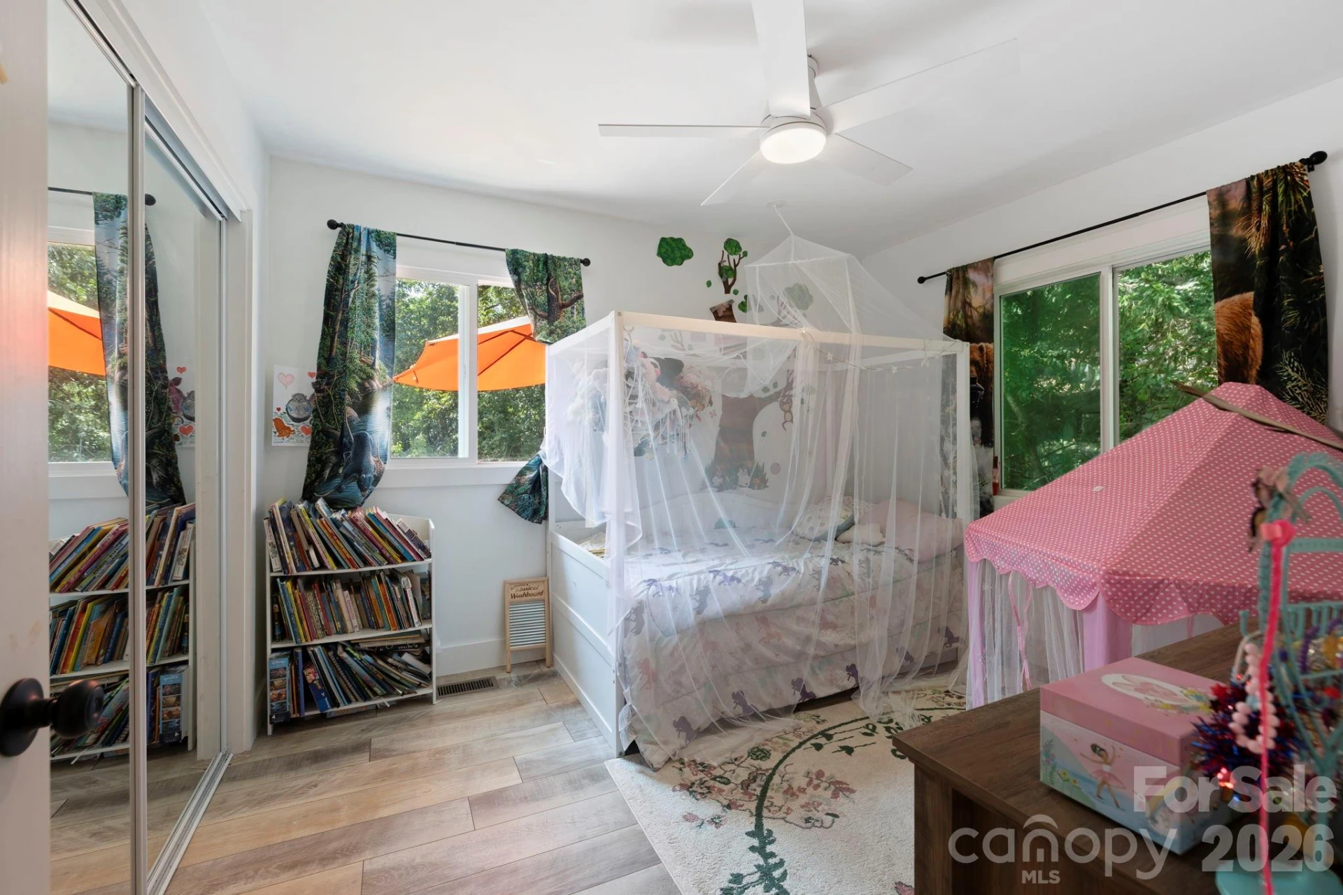 300 Wilson Drive - Photo 8
