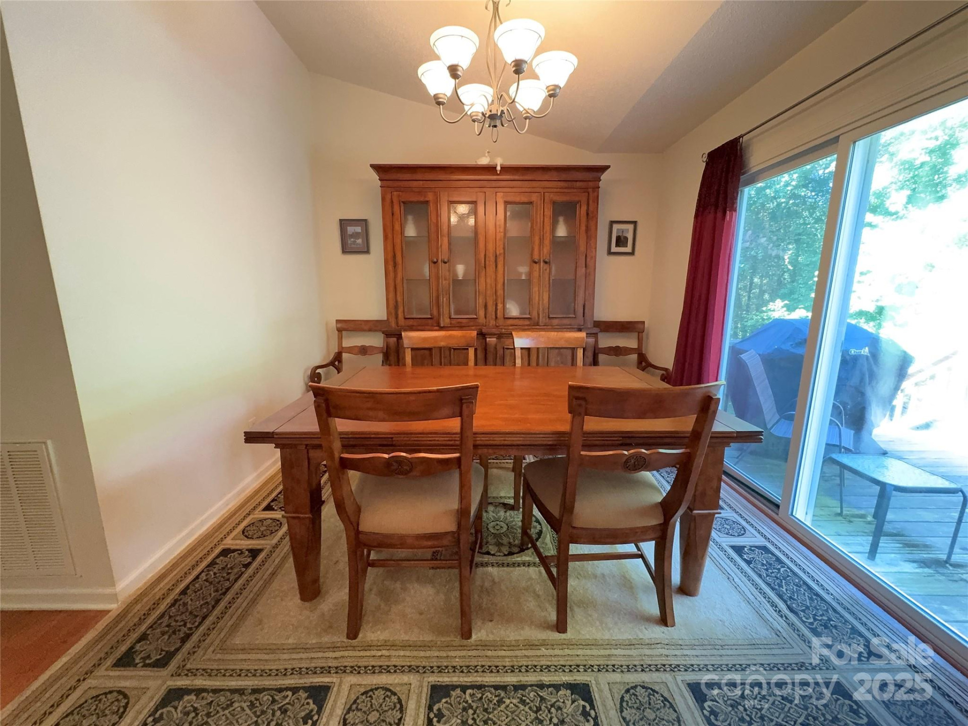 109 Doe Run - Photo 12